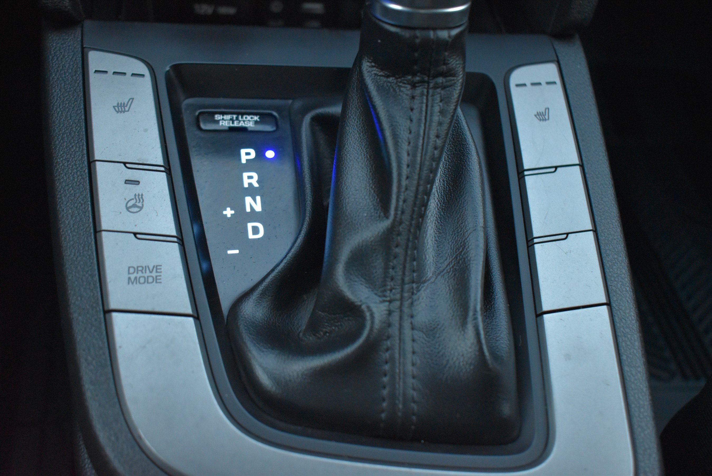 /driveonautoscanadaltd/2017-Hyundai-Elantra-1530830992168637.jpg