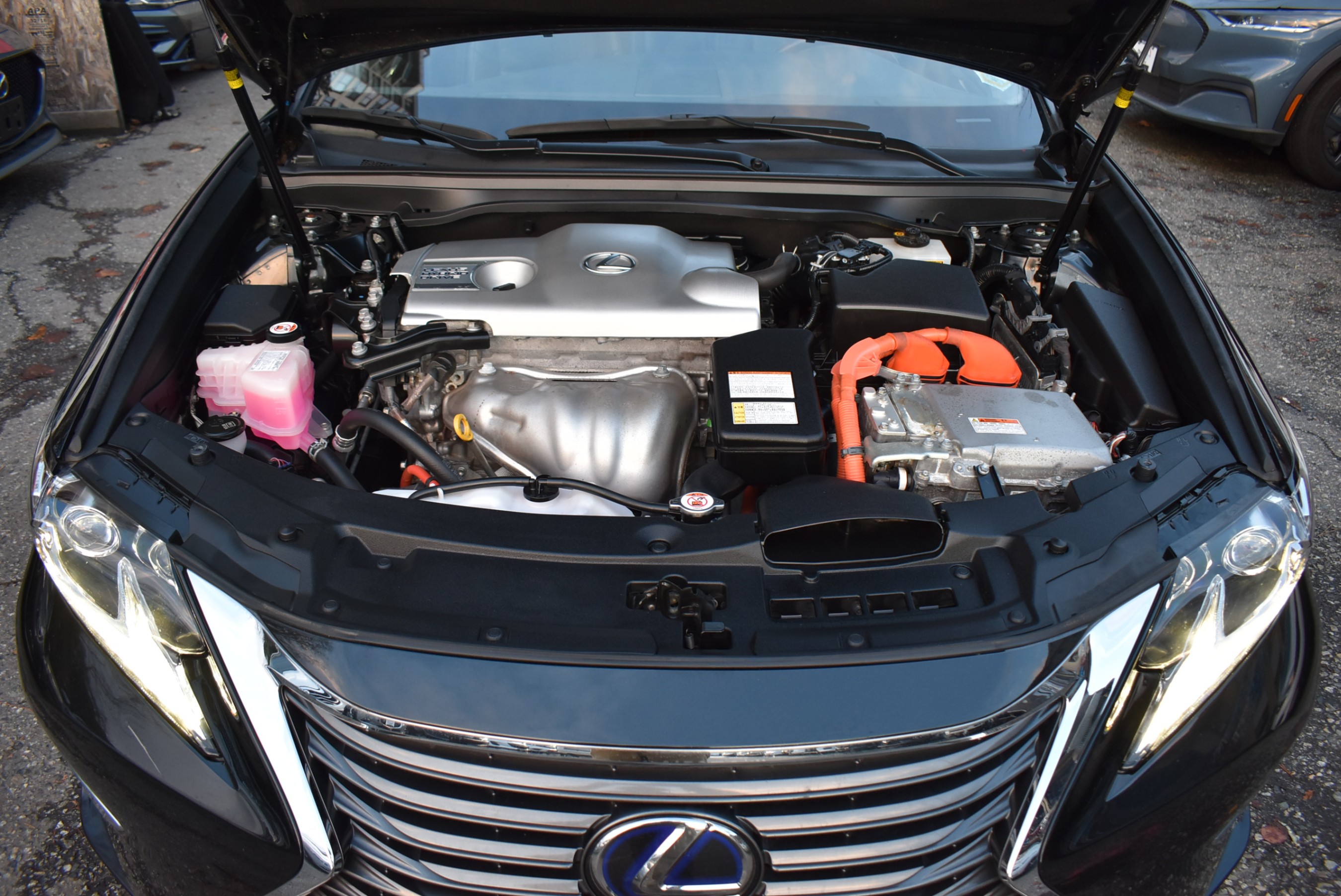 /driveonautoscanadaltd/2017-Lexus-ES300h-2198502630626531.jpg
