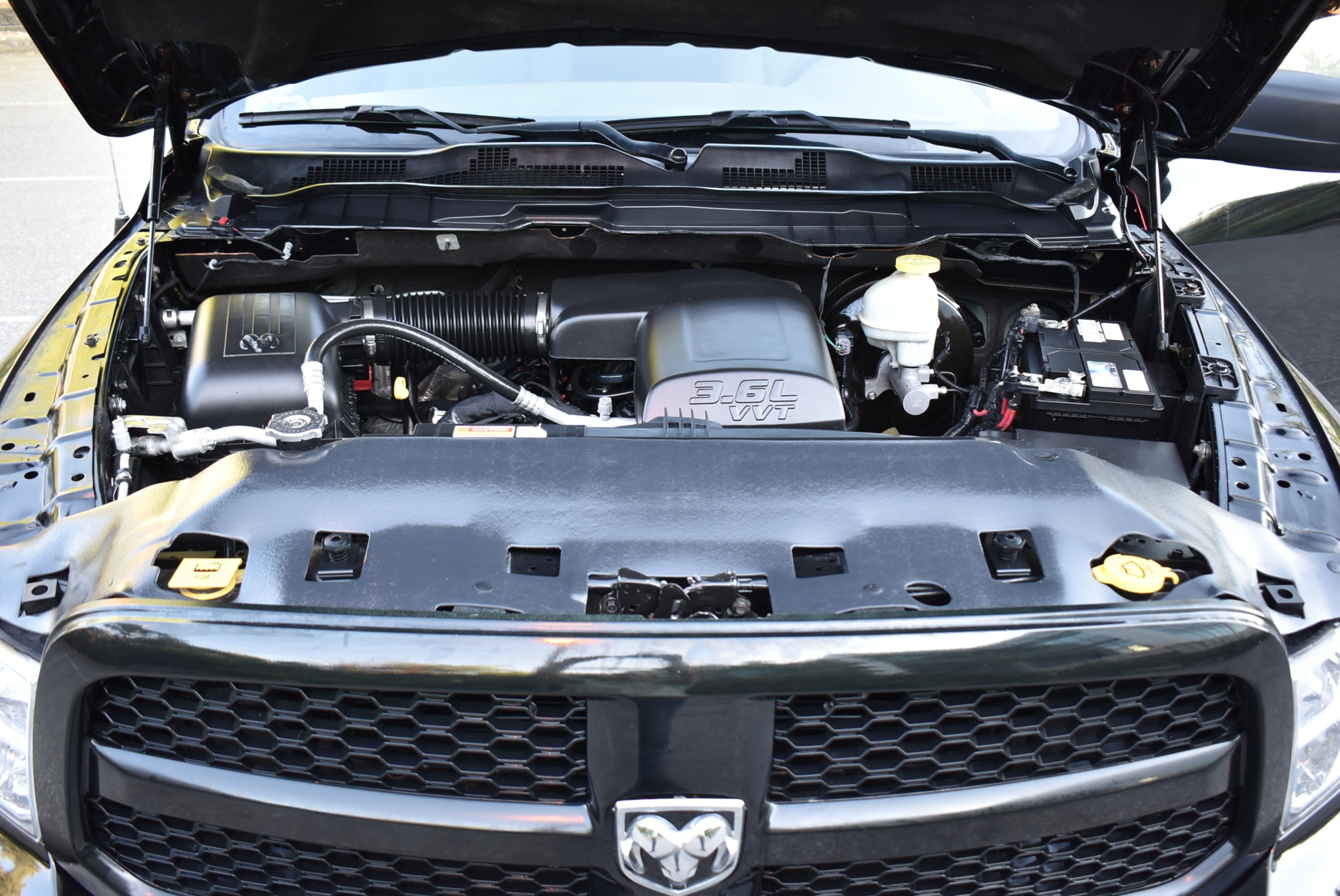 /driveonautoscanadaltd/2017-Ram-1500-8926257692450694.jpg