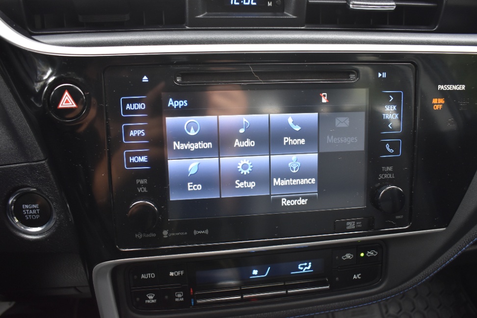 /driveonautoscanadaltd/2017-Toyota-Corolla-6381097852431563.jpg