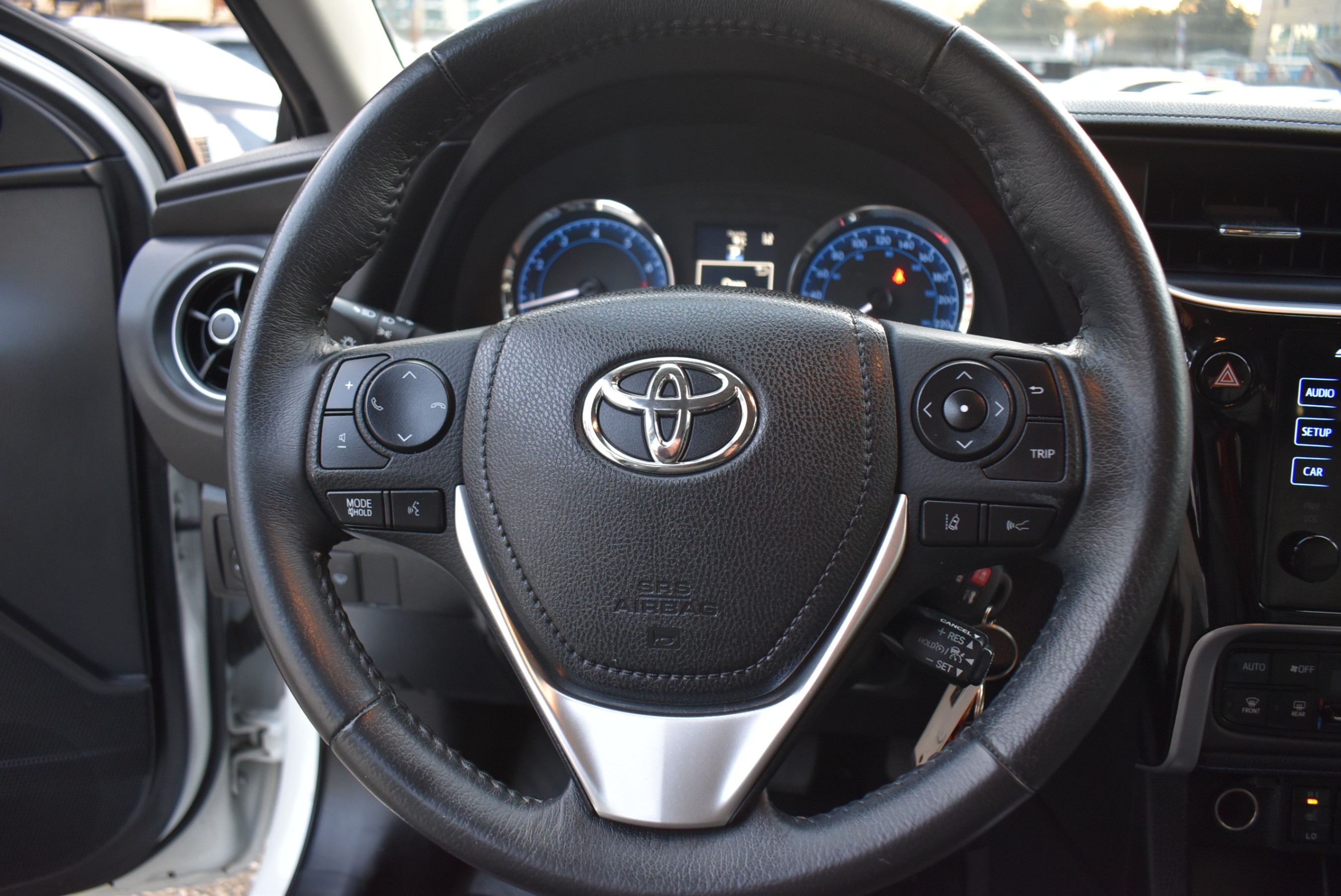 /driveonautoscanadaltd/2017-Toyota-Corolla-8413170241668142.jpg
