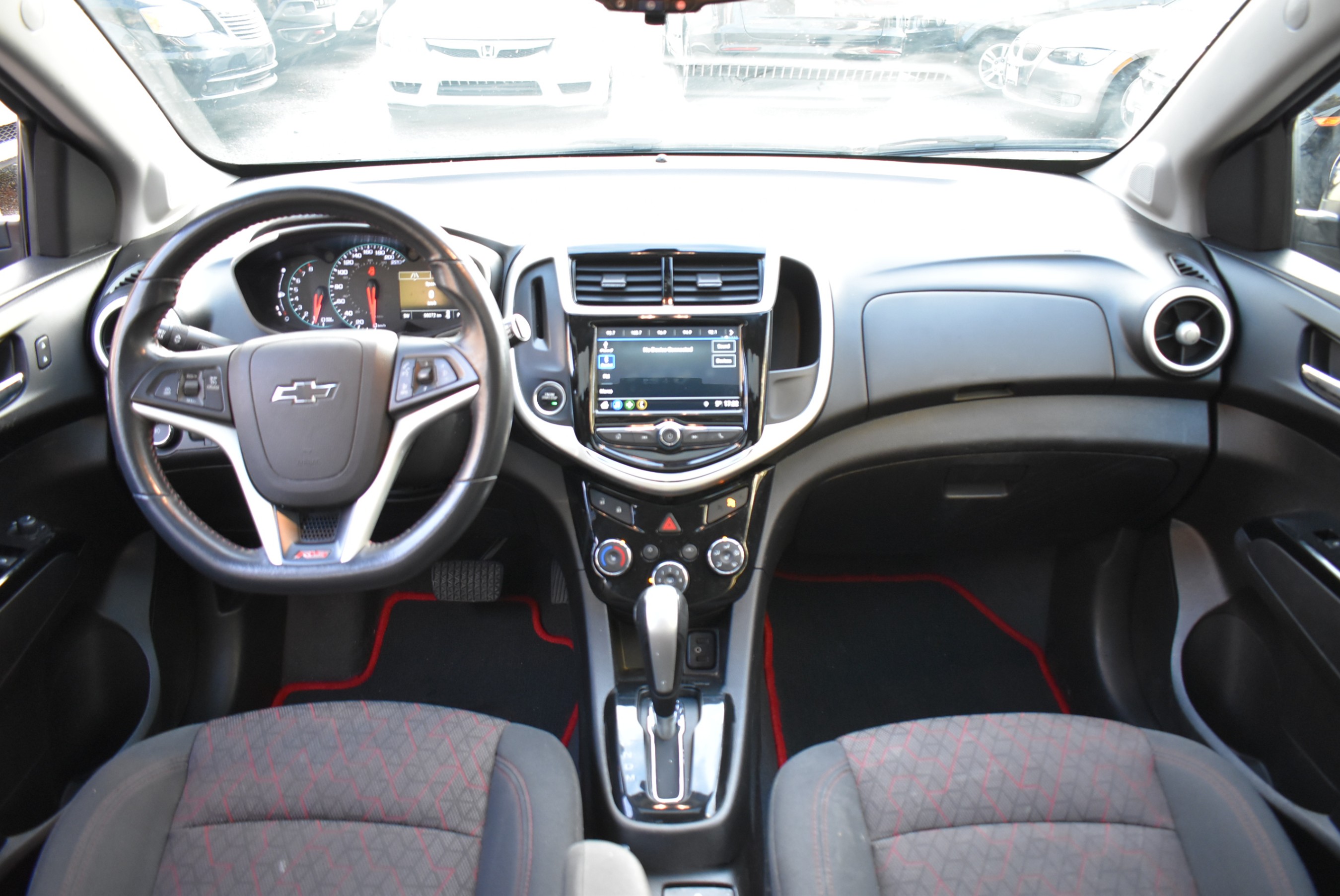 /driveonautoscanadaltd/2018-Chevrolet-Sonic-48875670232898605.jpg