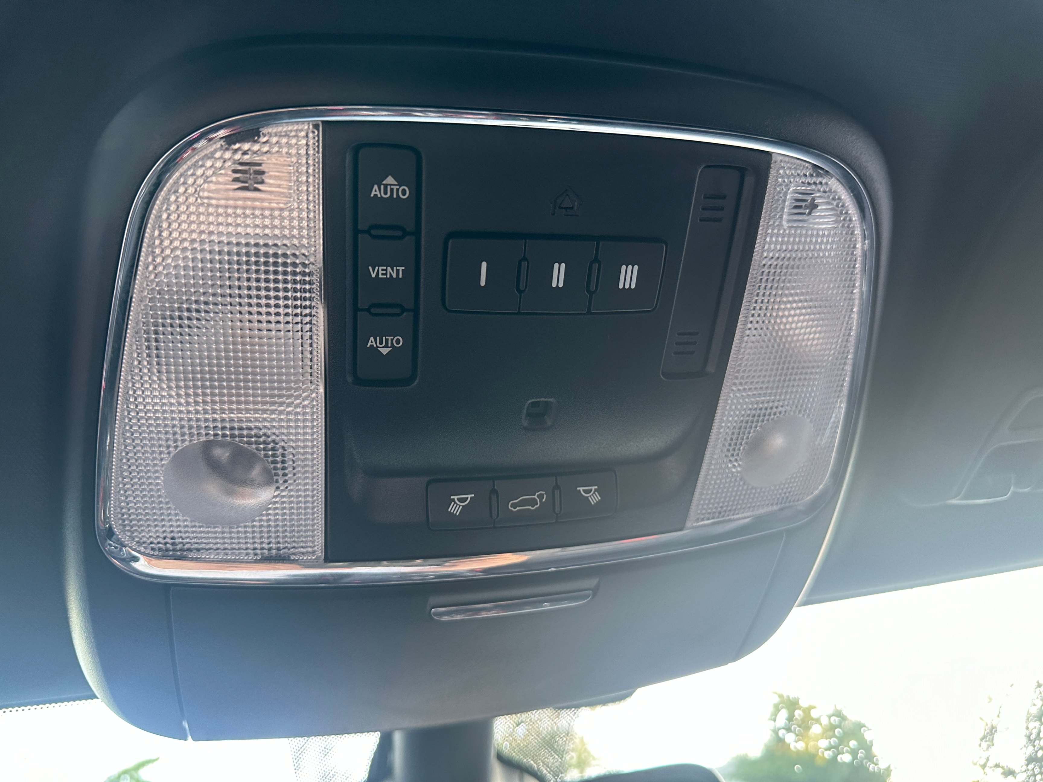 /driveonautoscanadaltd/2018-Dodge-Durango-9943459625848745.jpg