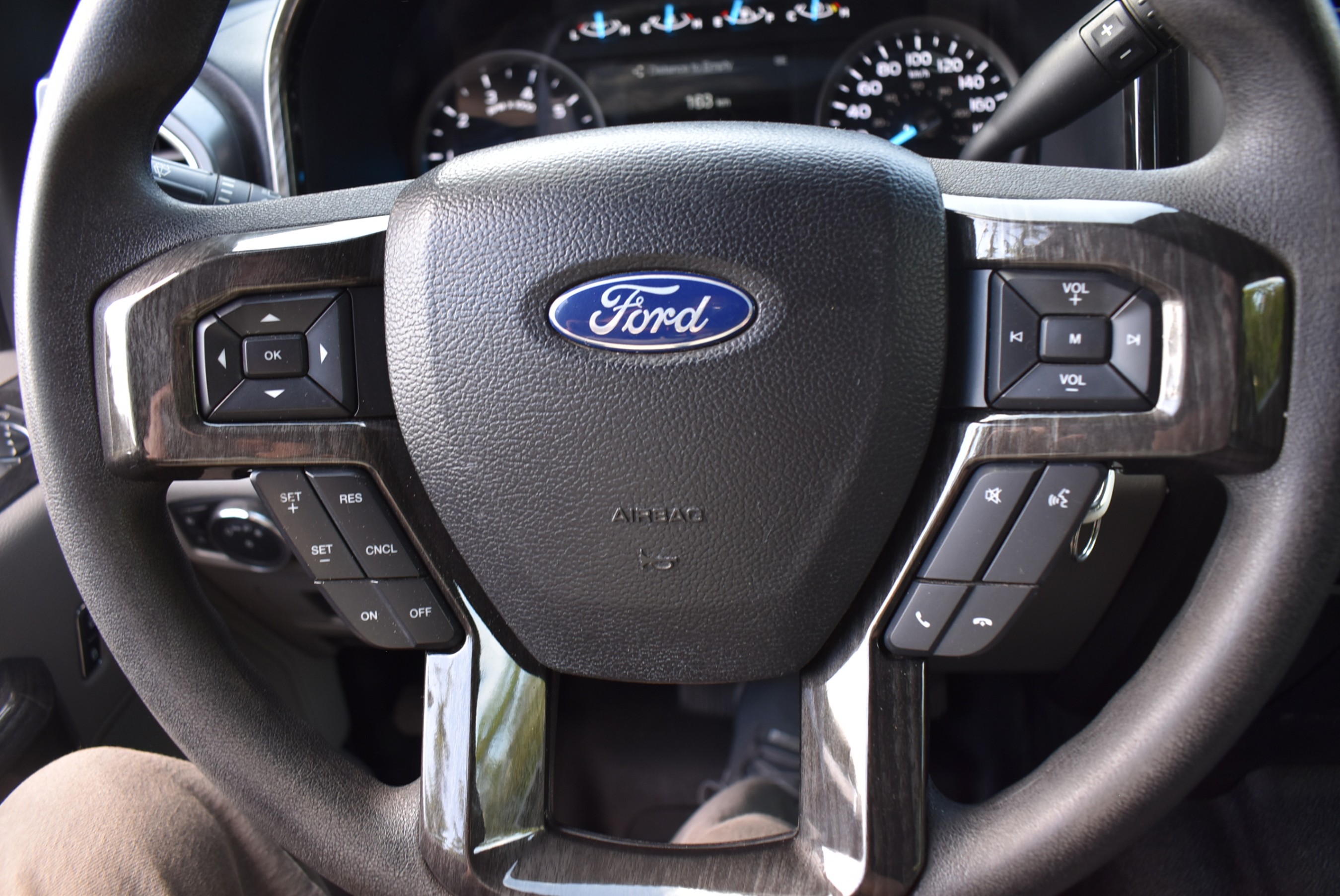 /driveonautoscanadaltd/2018-Ford-SuperDuty-5618593143279924.jpg