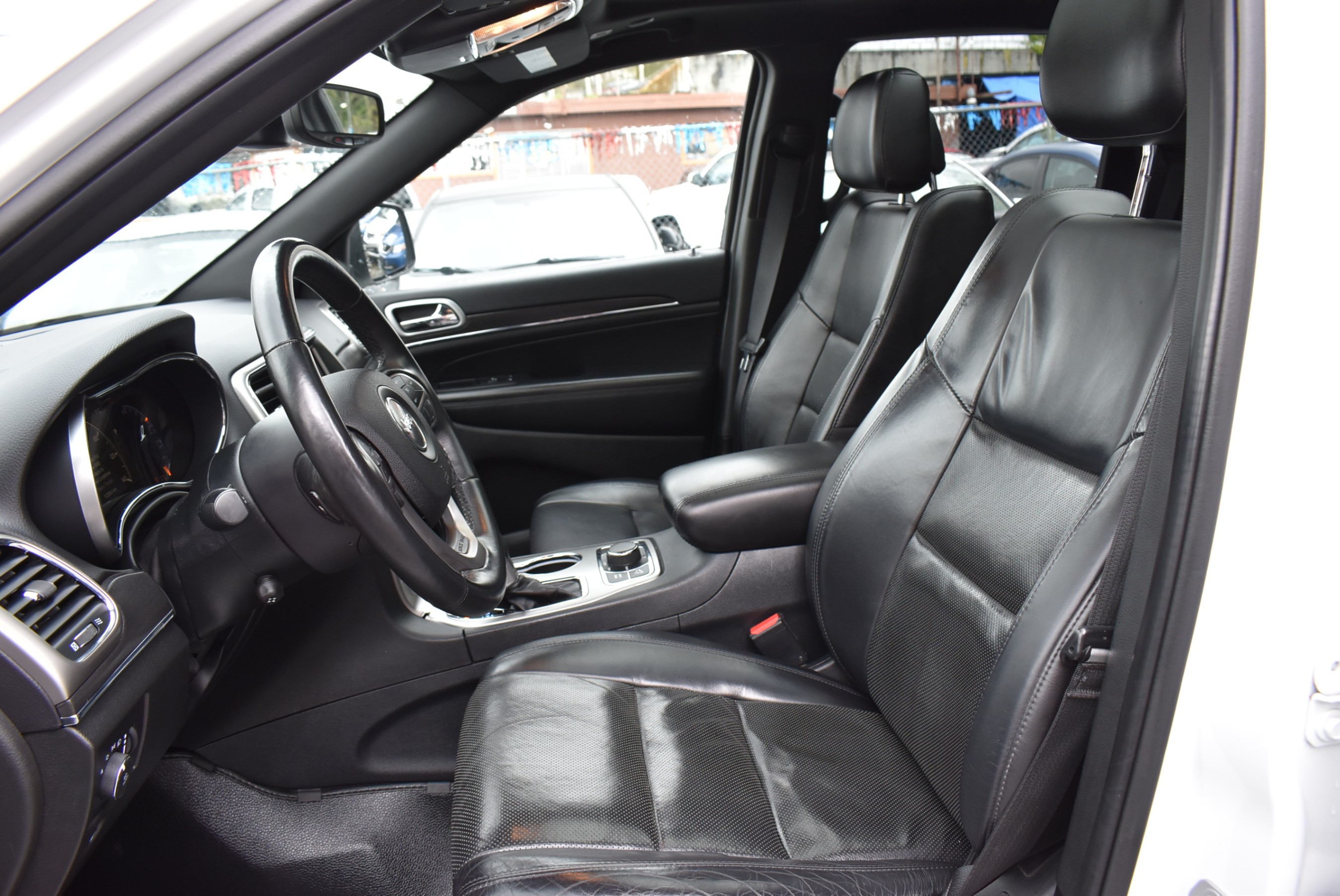/driveonautoscanadaltd/2018-Jeep-GrandCherokee-4615548195572552.jpg