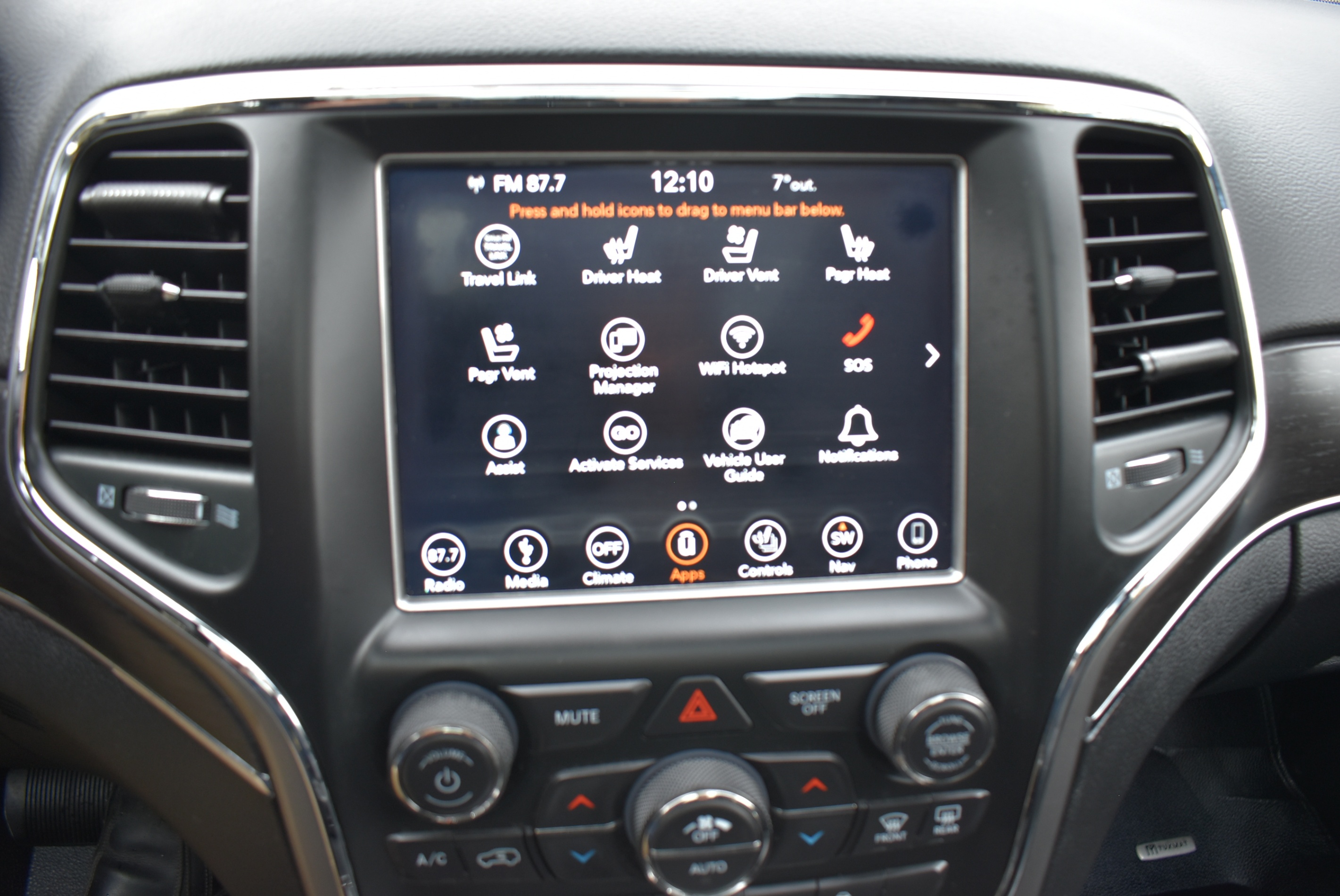 /driveonautoscanadaltd/2018-Jeep-GrandCherokee-6953341214877473.jpg