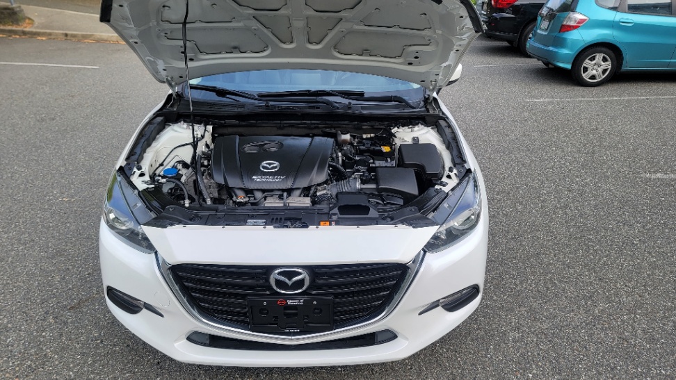 /driveonautoscanadaltd/2018-Mazda-Mazda3-34998766798485503.jpg