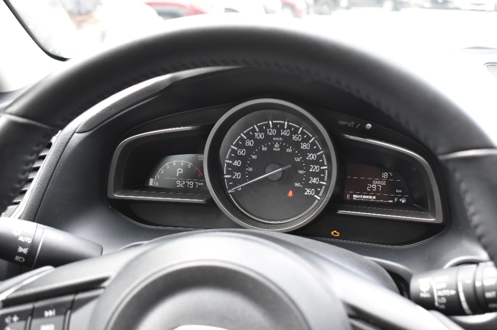 /driveonautoscanadaltd/2018-Mazda-Mazda3-8427046123370456.jpg