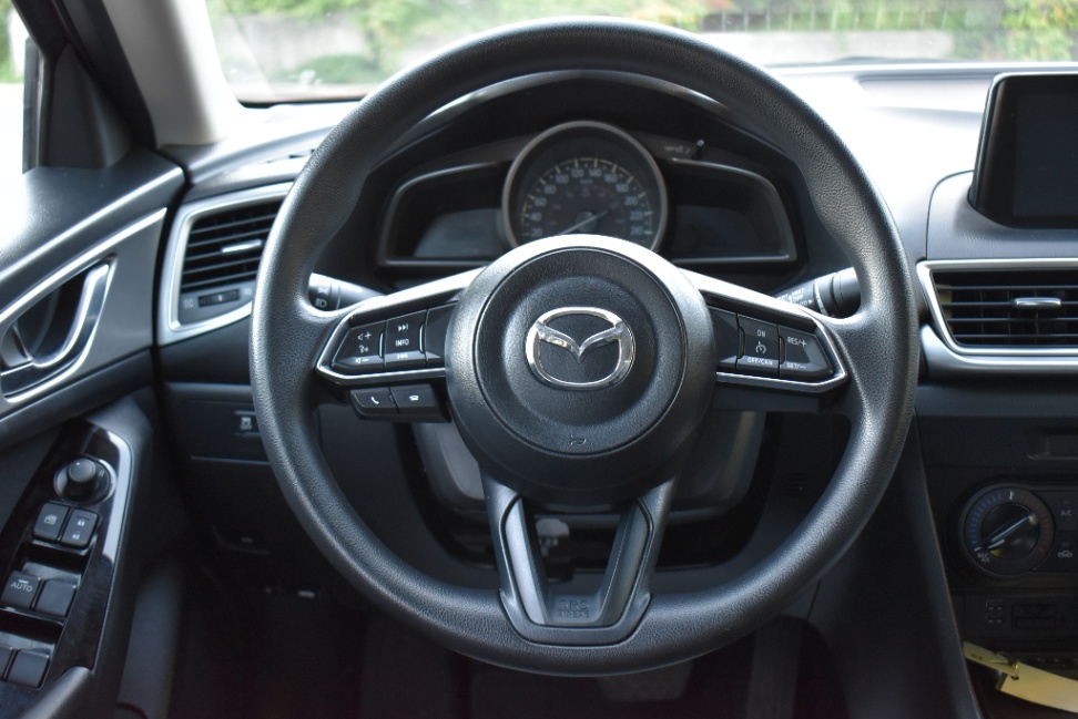 /driveonautoscanadaltd/2018-Mazda-Mazda3-896855388745454.jpg