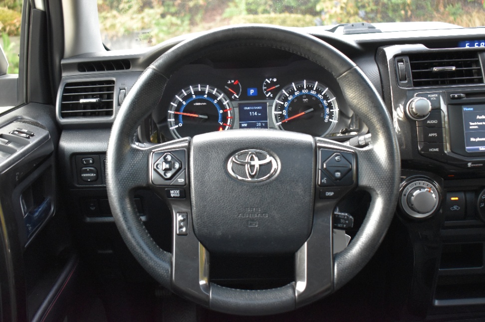 /driveonautoscanadaltd/2018-Toyota-4Runner-9114778772033763.jpg