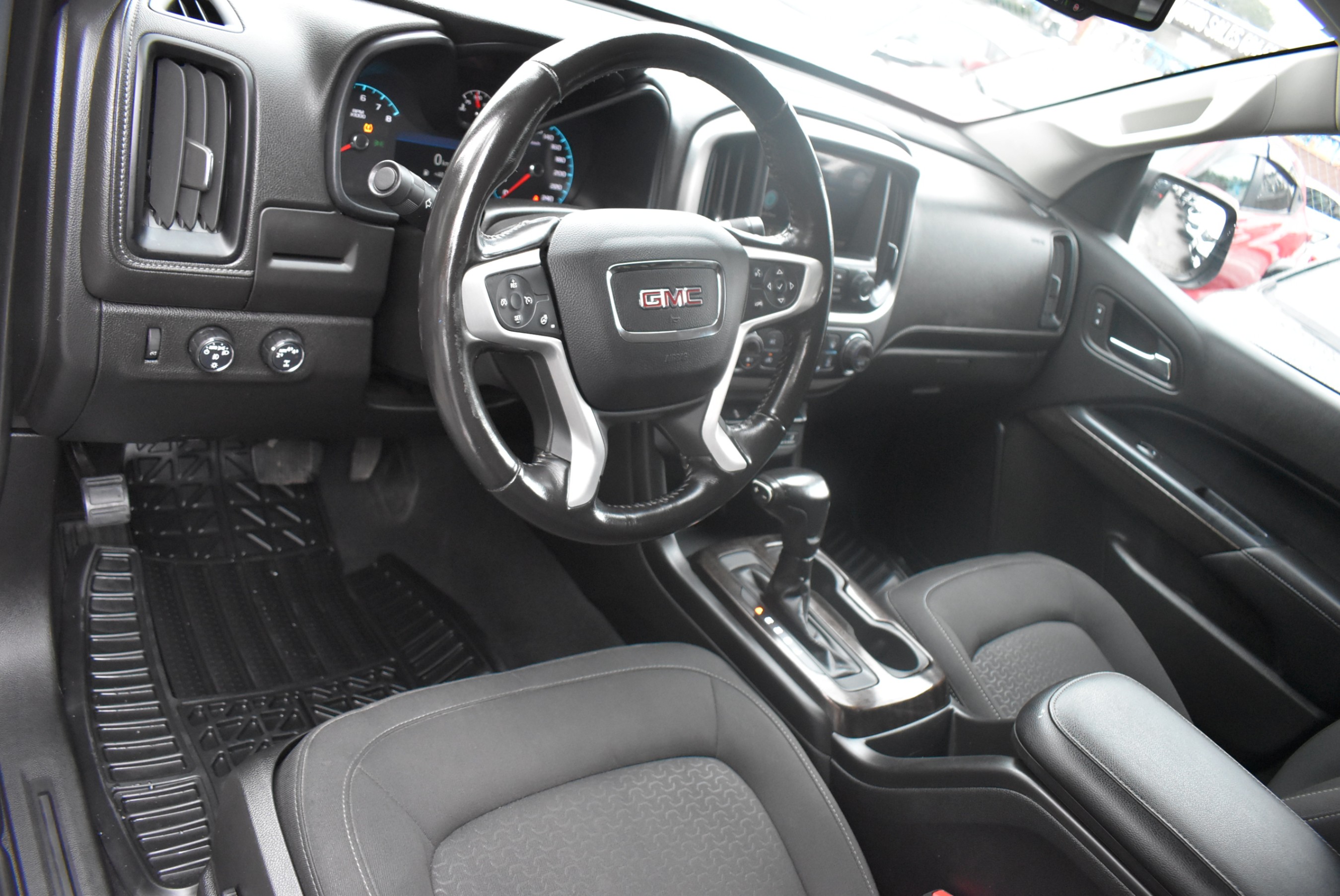 /driveonautoscanadaltd/2019-GMC-Canyon-3549653411703695.jpg