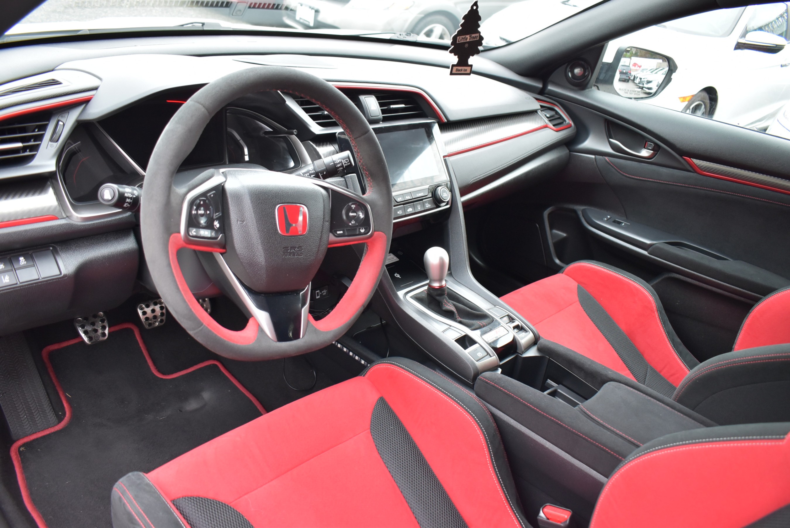/driveonautoscanadaltd/2019-Honda-CivicType-5448083956477283.jpg