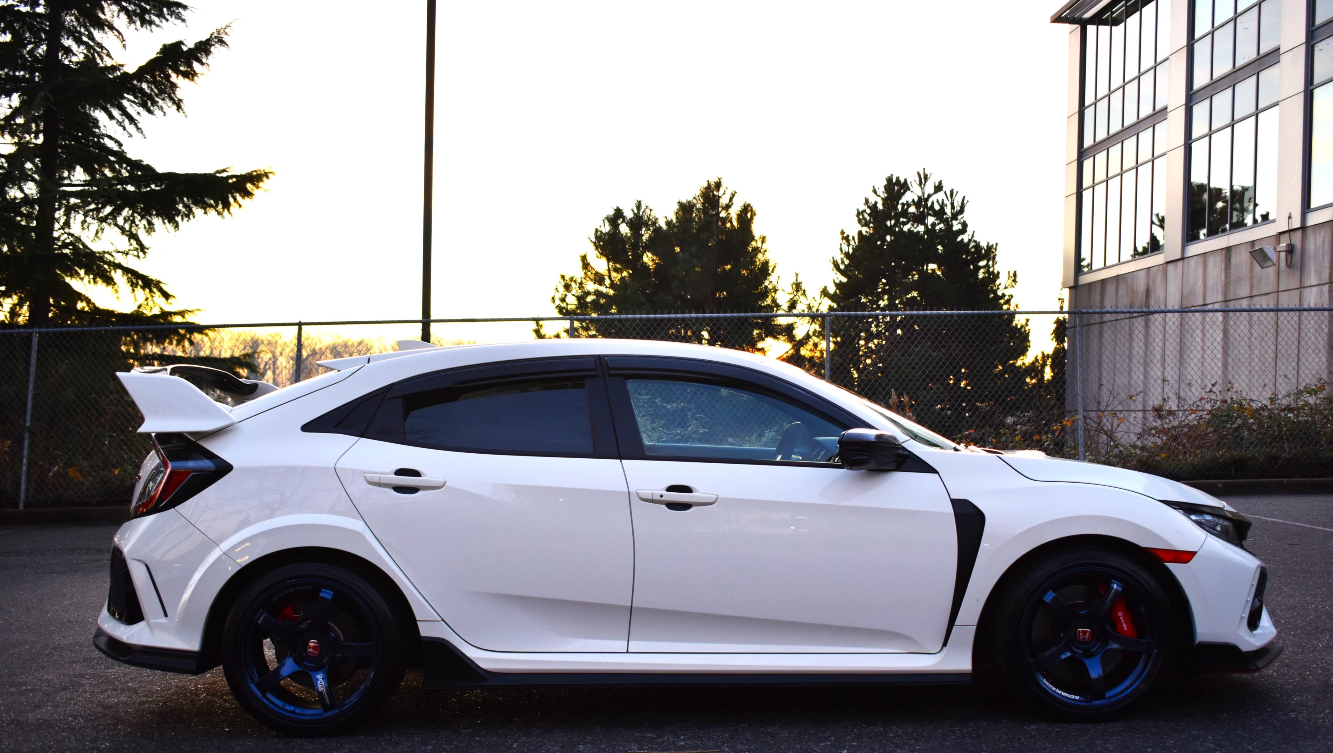 /driveonautoscanadaltd/2019-Honda-CivicType-9426468705255451.jpg