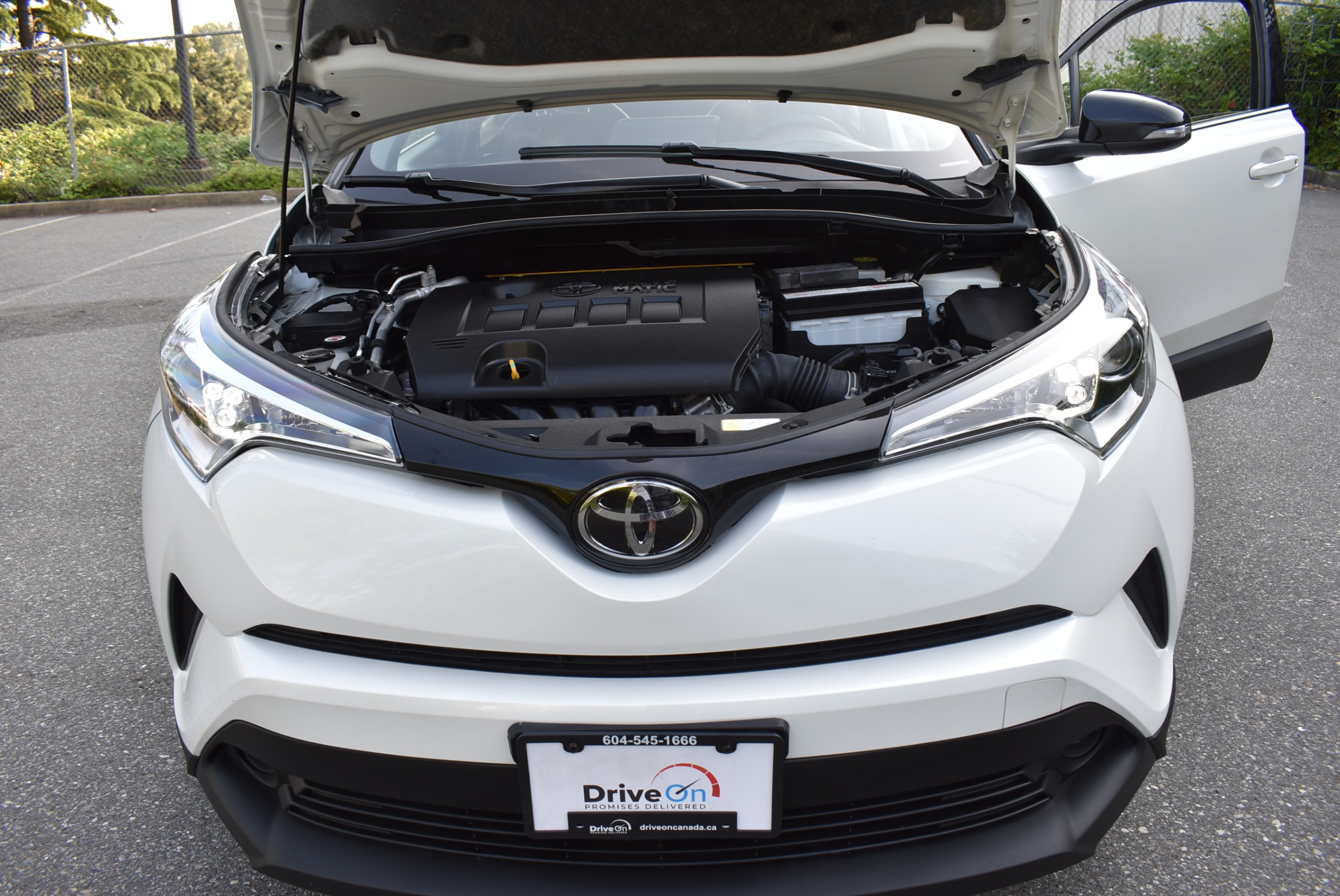 /driveonautoscanadaltd/2019-Toyota-C-HR-5871439647823657.jpg