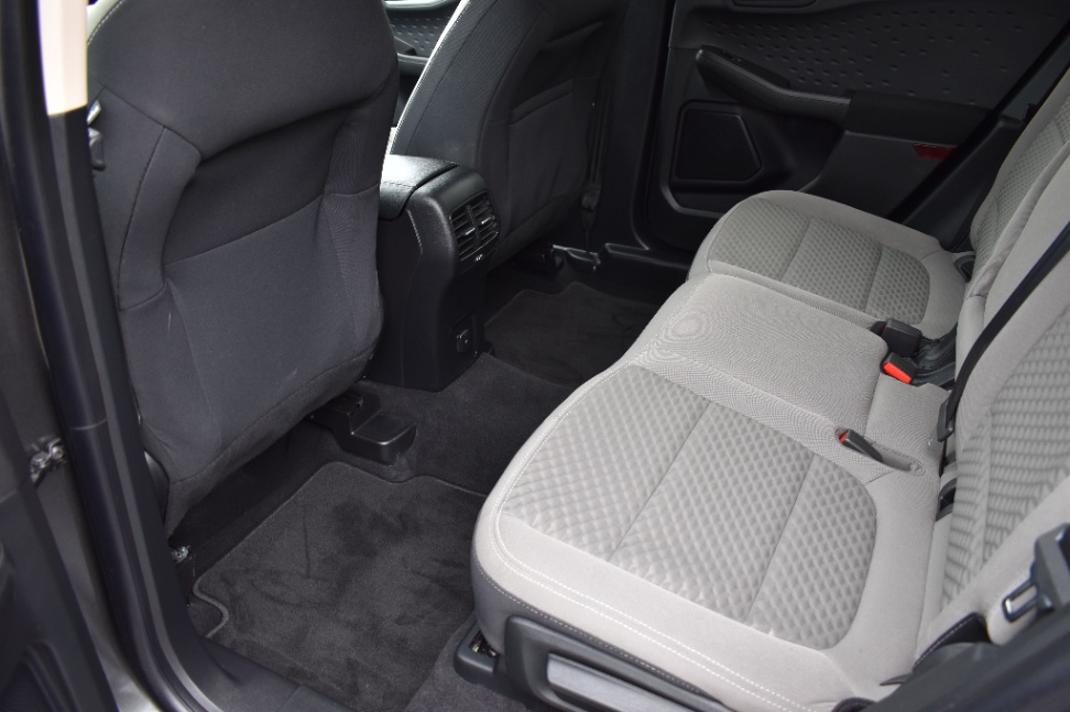 /driveonautoscanadaltd/2020-Ford-Escape-5463121992186981.jpg