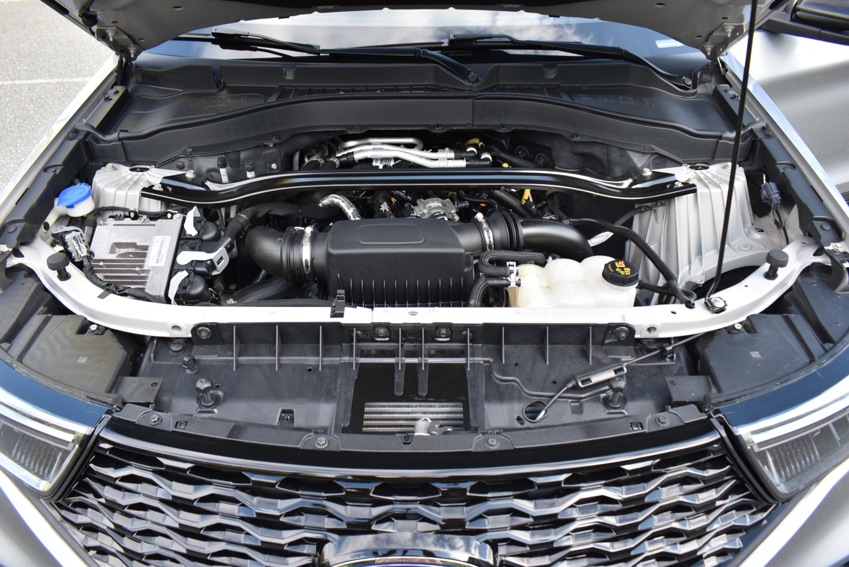 /driveonautoscanadaltd/2020-Ford-Explorer-1418482947154216.jpg