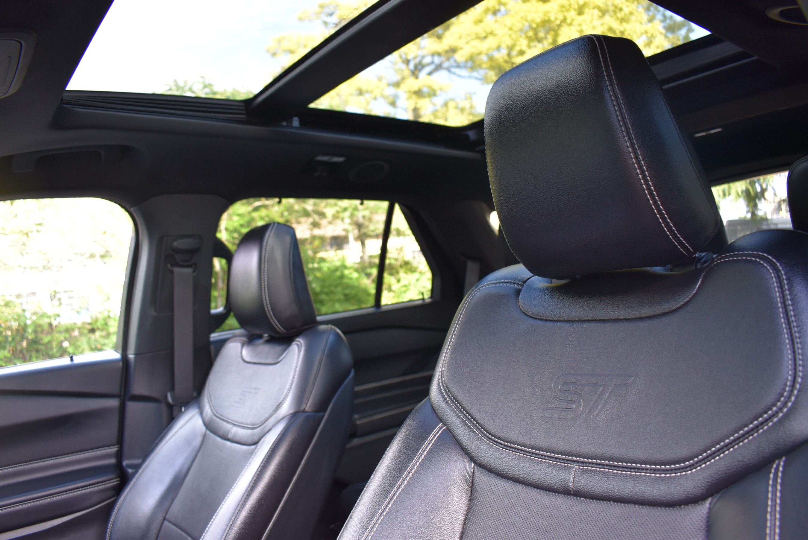 /driveonautoscanadaltd/2020-Ford-Explorer-4769088952210112.jpg