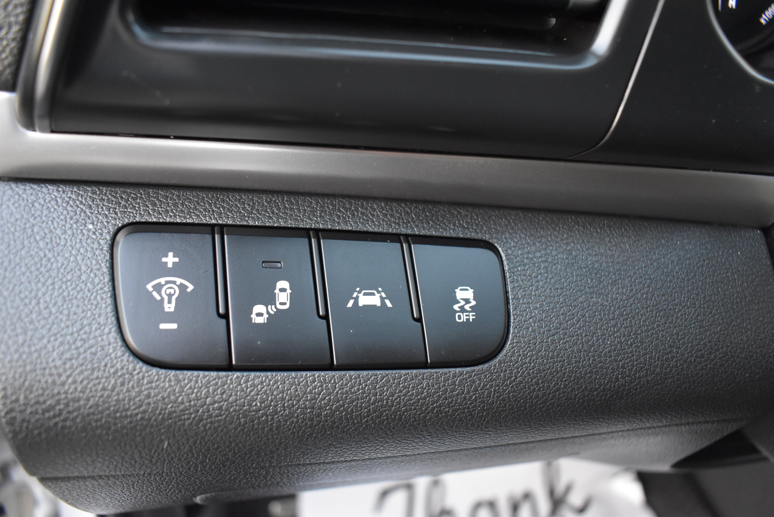 /driveonautoscanadaltd/2020-Hyundai-Elantra-5155339572863729.jpg