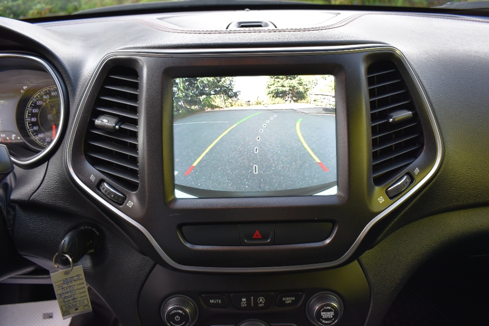 /driveonautoscanadaltd/2020-Jeep-Cherokee-773061557572521.jpg