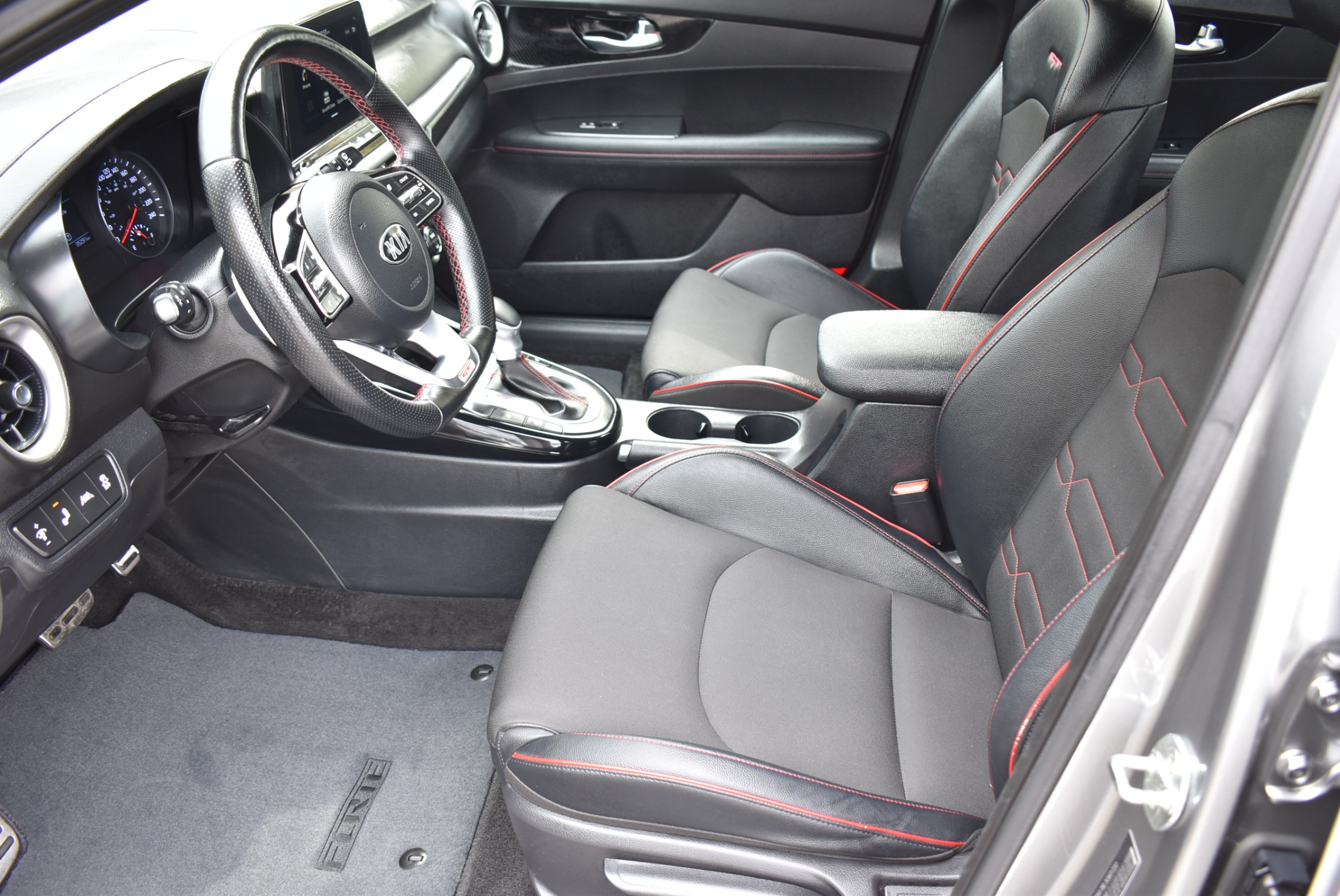 /driveonautoscanadaltd/2020-Kia-Forte5-44632662434820425.jpg