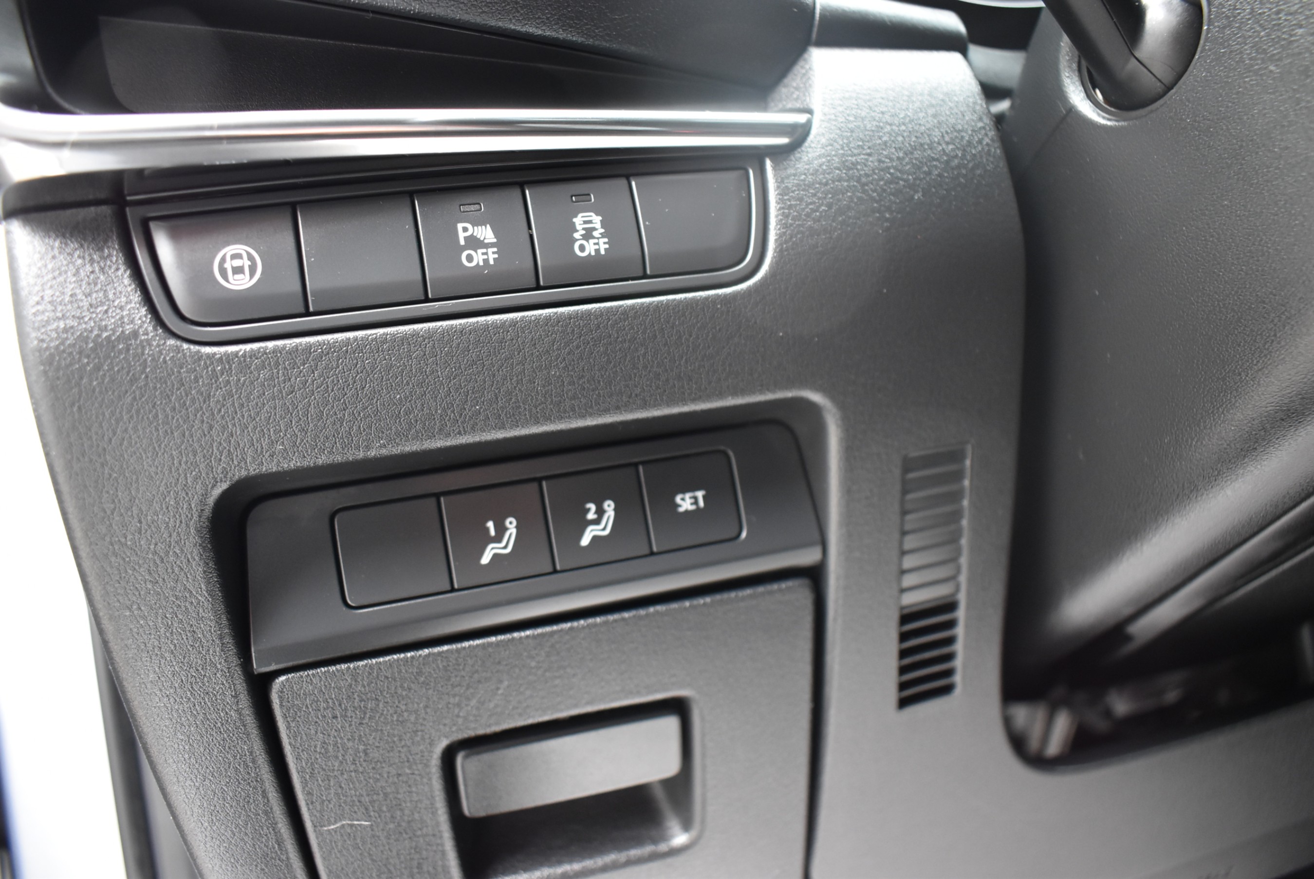 /driveonautoscanadaltd/2020-Mazda-Mazda3Sport-7705977905600125.jpg