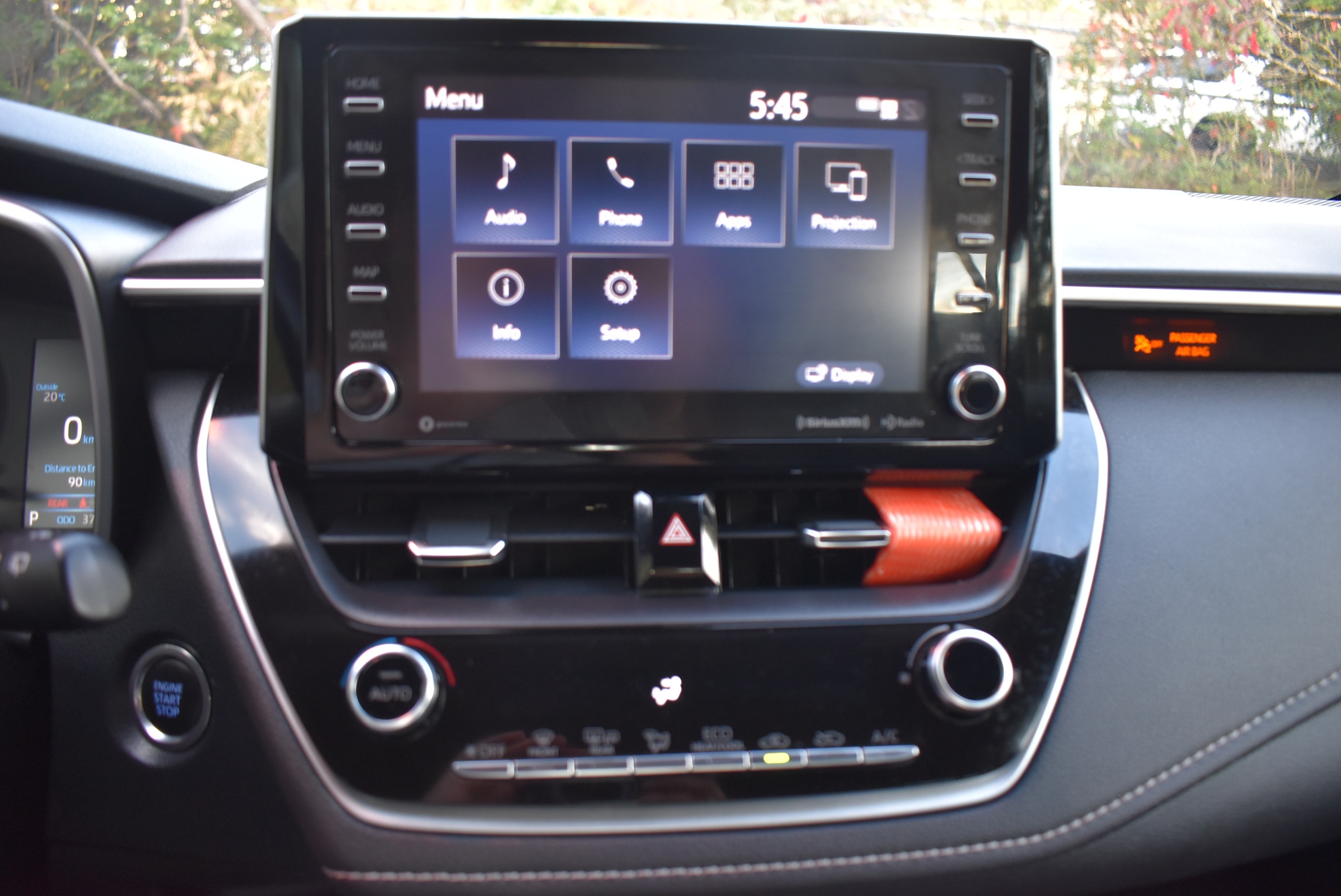 /driveonautoscanadaltd/2020-Toyota-CorollaHatchback-35106849056433553.jpg