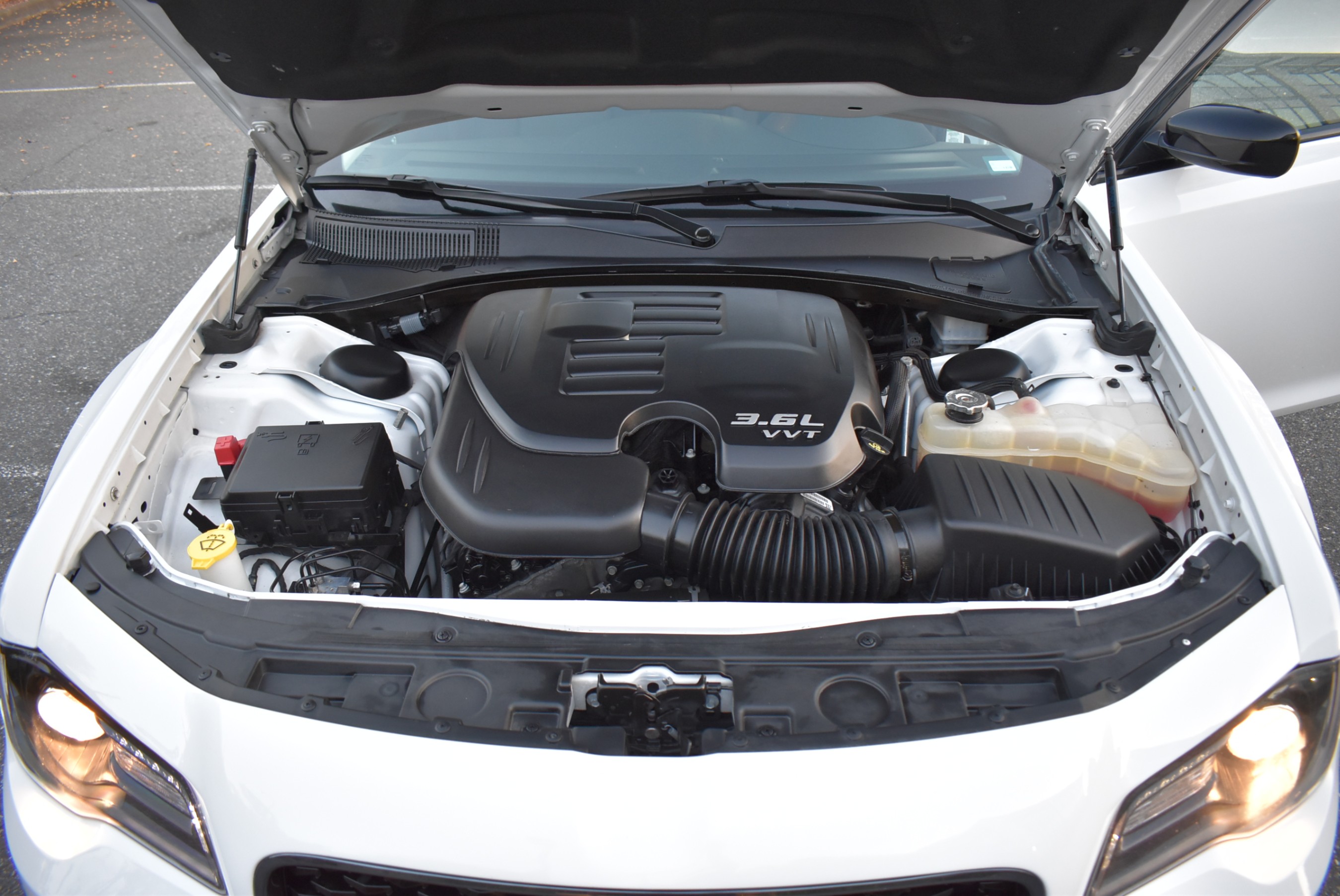 /driveonautoscanadaltd/2021-Chrysler-300-01029558282826537.jpg