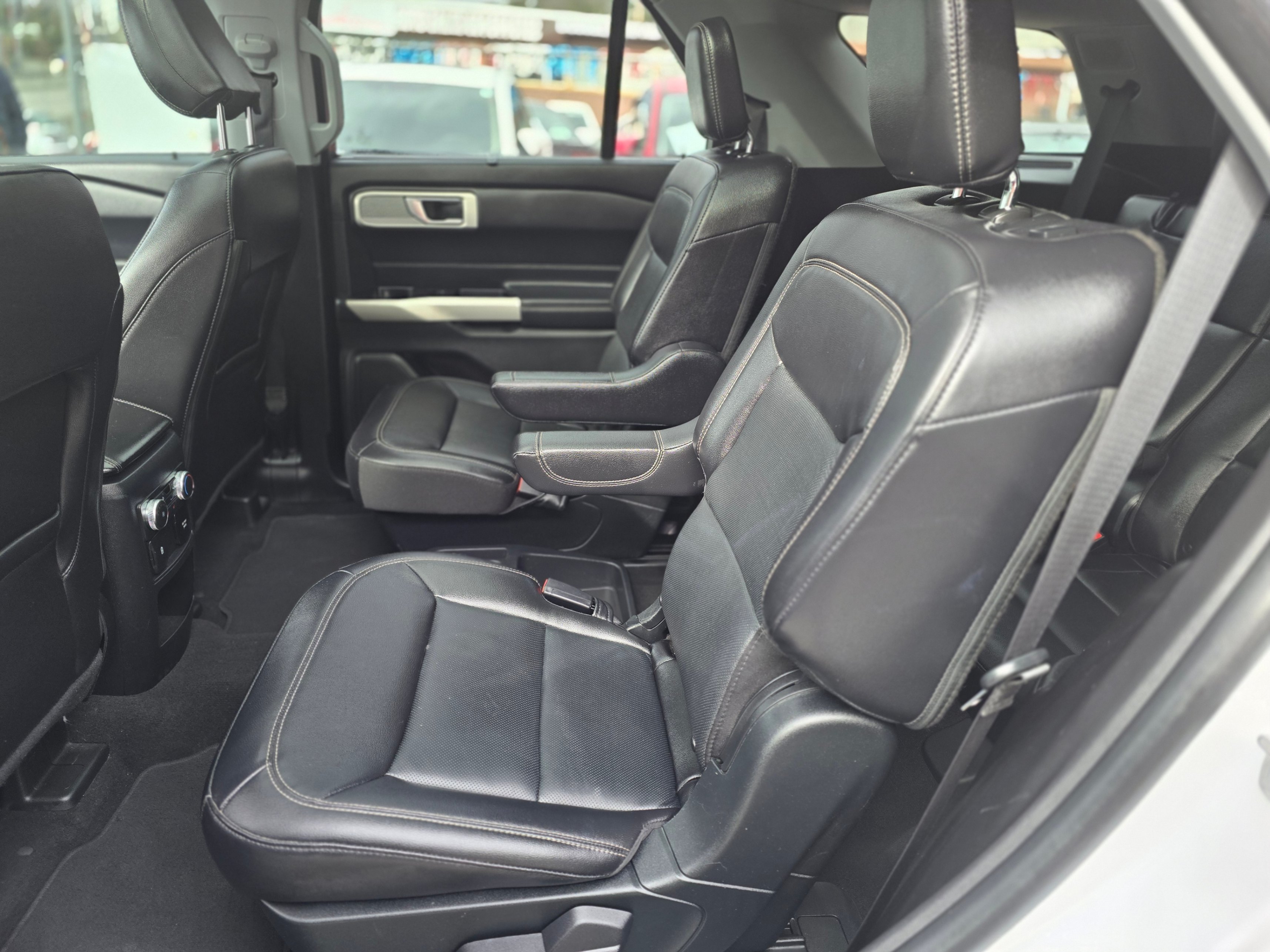 /driveonautoscanadaltd/2021-Ford-Explorer-052909922004461984.jpg
