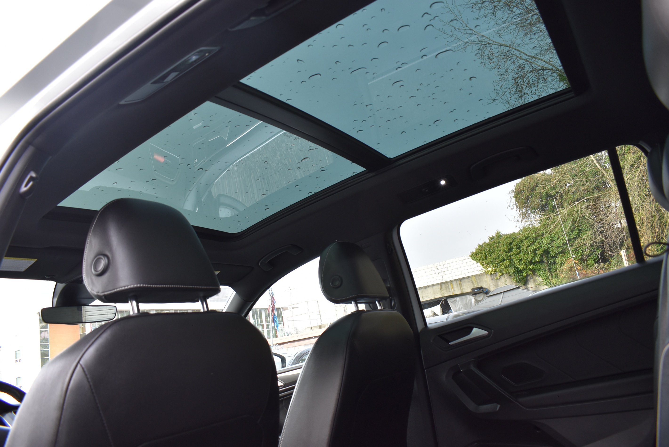 /driveonautoscanadaltd/2021-Volkswagen-Tiguan-06421541384474927.jpg