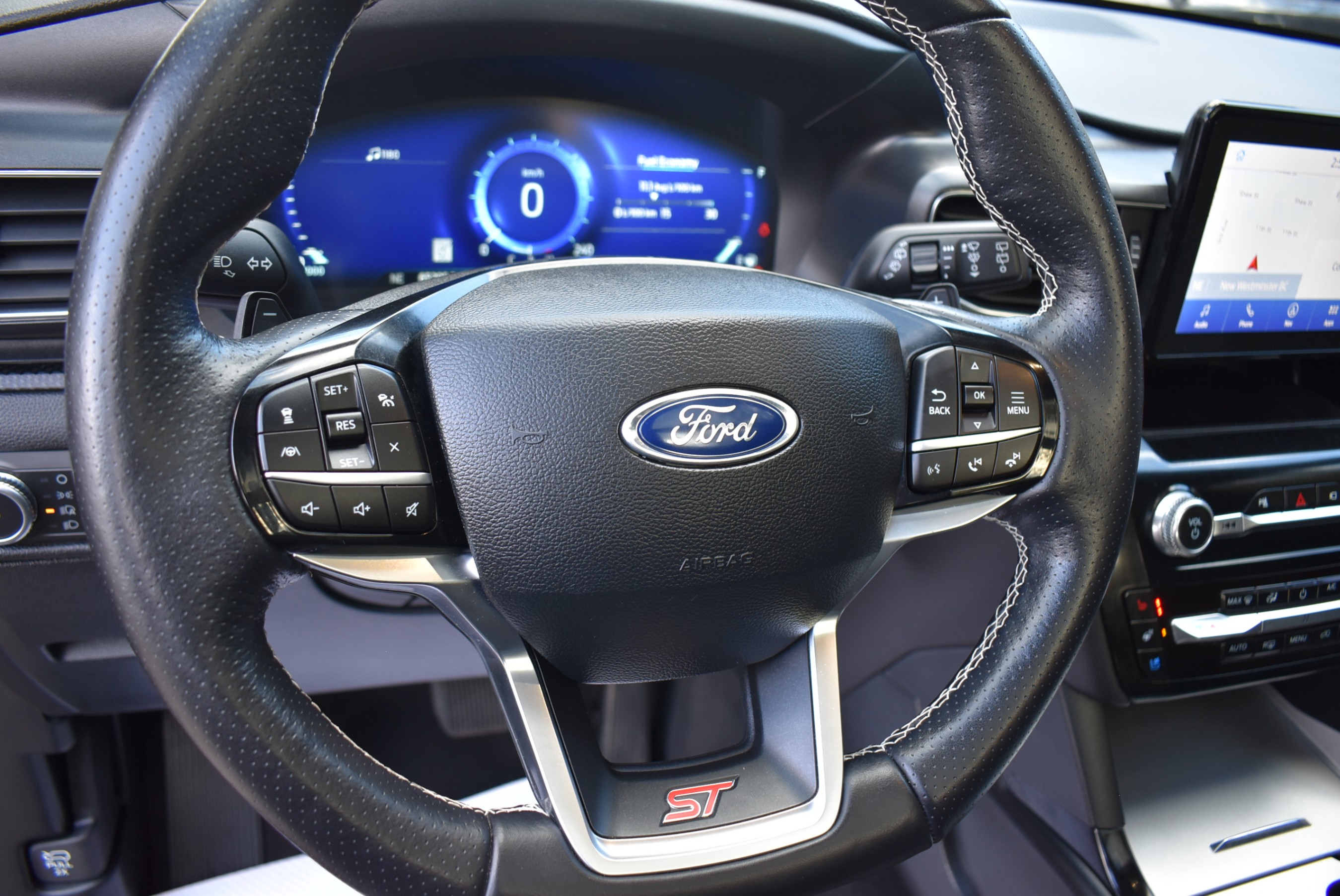 /driveonautoscanadaltd/2022-Ford-Explorer-1477037826270089.jpg