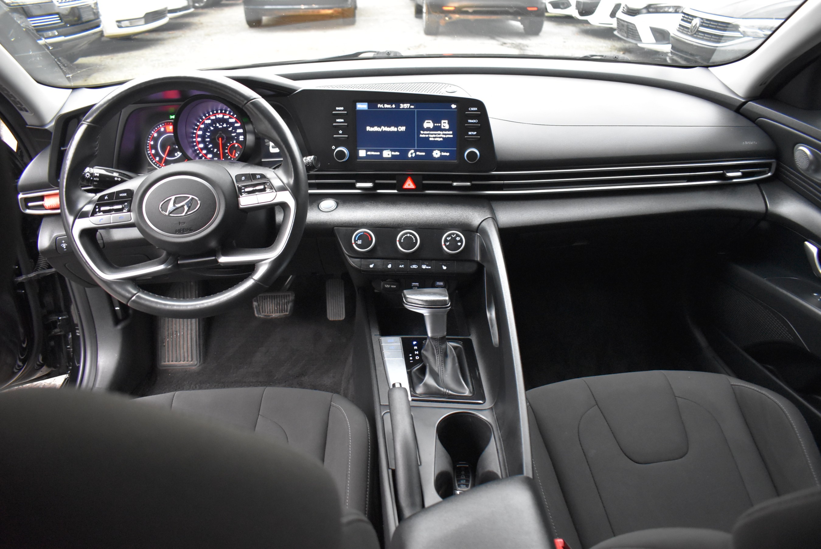 /driveonautoscanadaltd/2022-Hyundai-Elantra-978737709121553.jpg