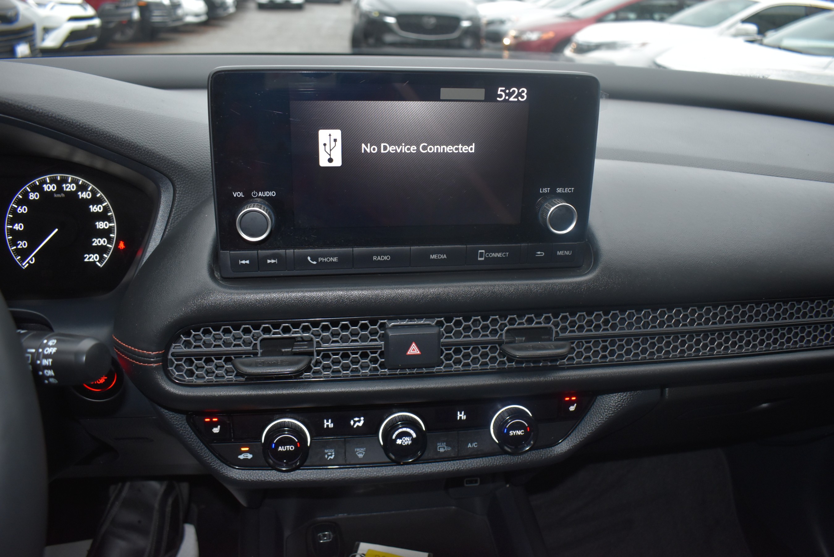 /driveonautoscanadaltd/2023-Honda-HR-V-2828717842457378.jpg
