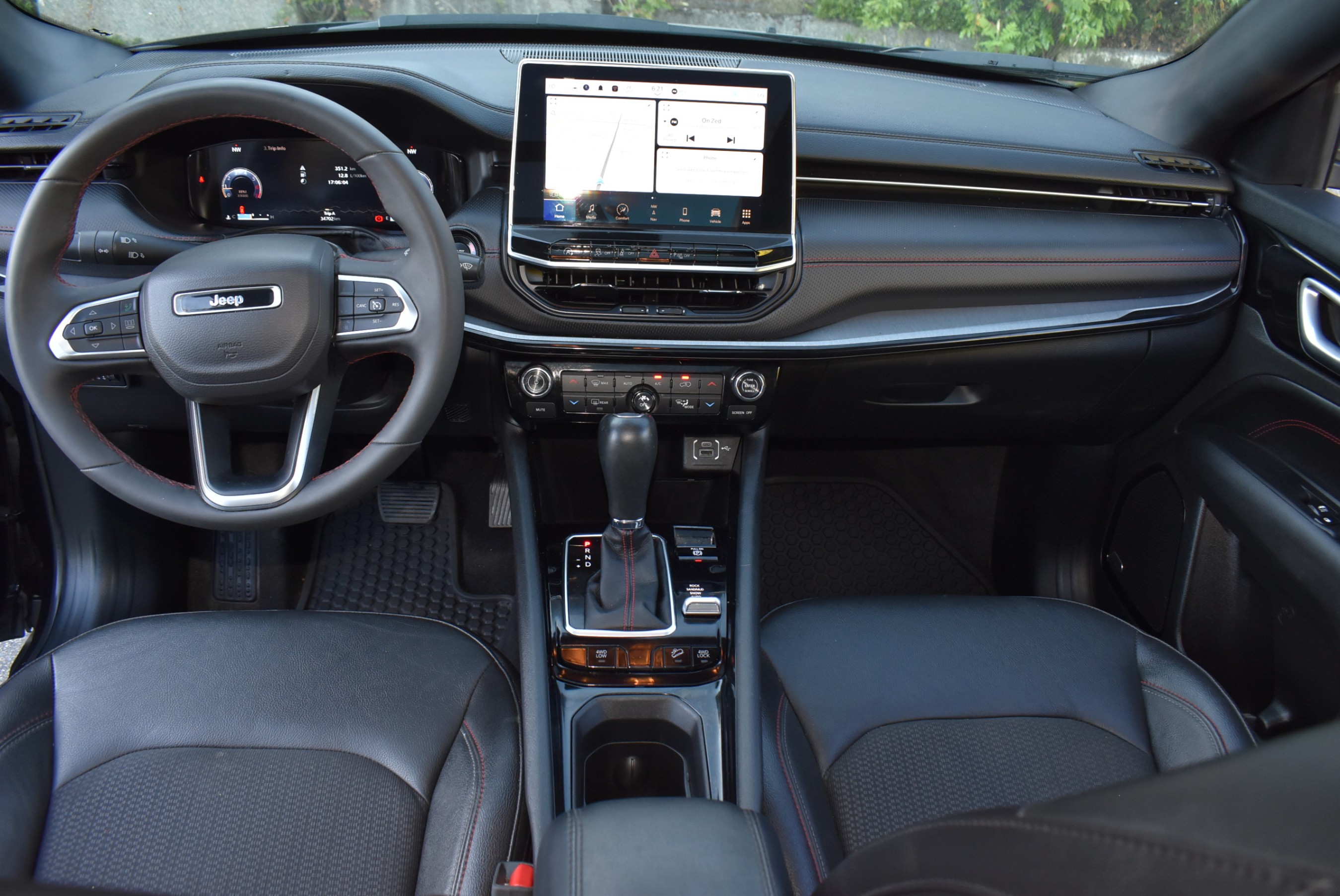 /driveonautoscanadaltd/2024-Jeep-Compass-01900882970784945.jpg