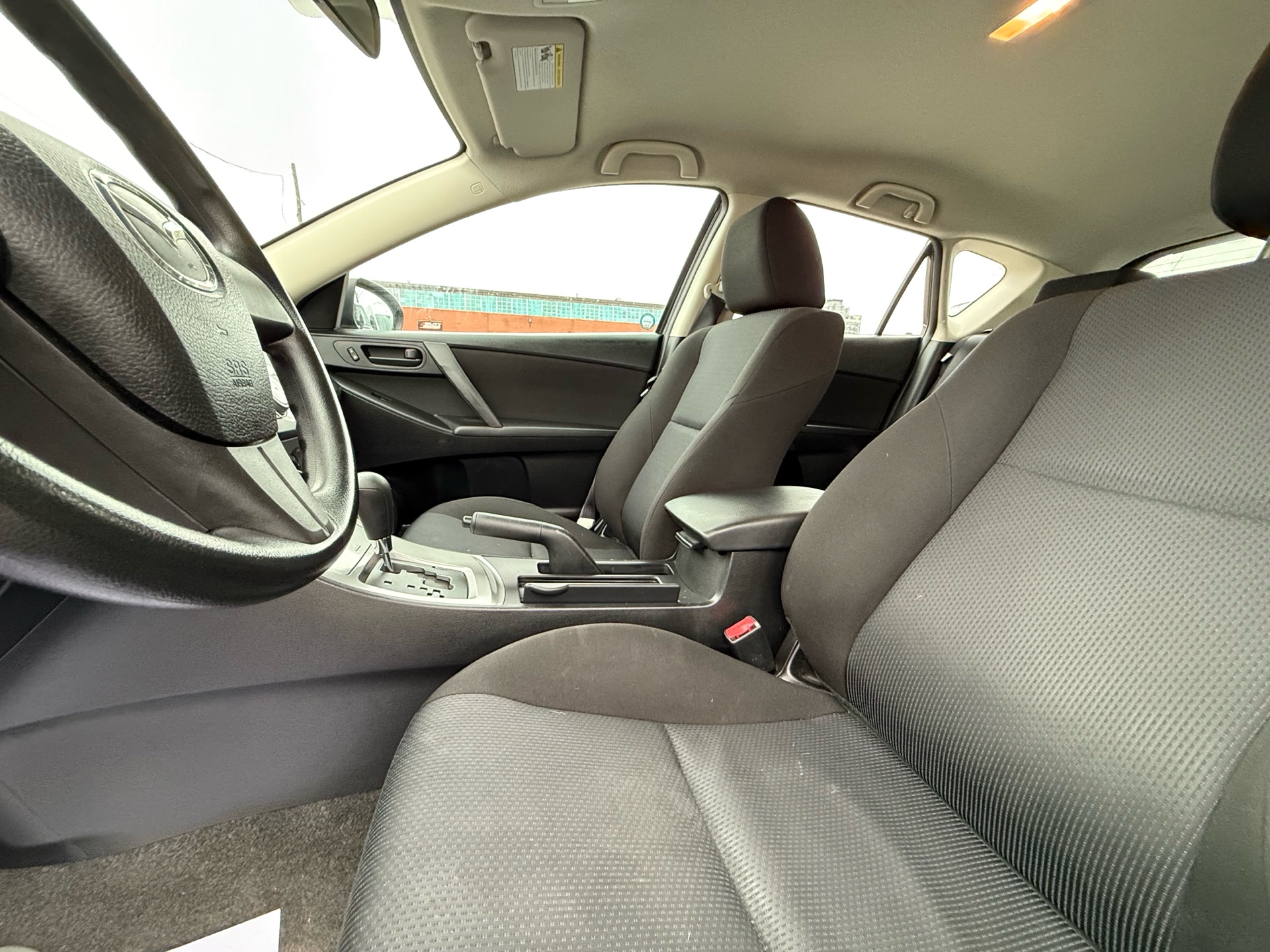 /elitenovaautoinc/2010-Mazda-Mazda3-5356190738301252.jpg