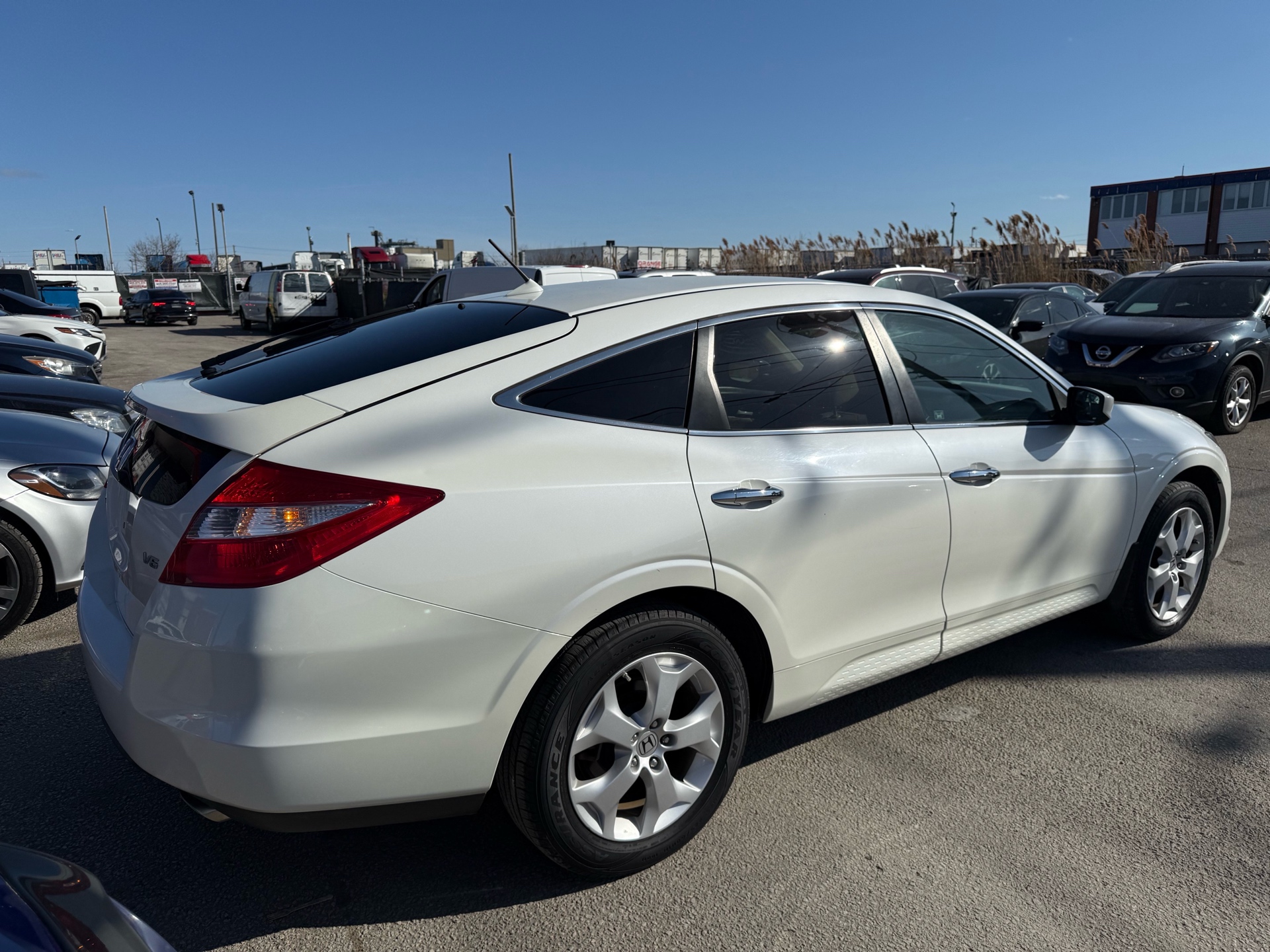 /elitenovaautoinc/2012-Honda-Crosstour-6712776237096294.jpg