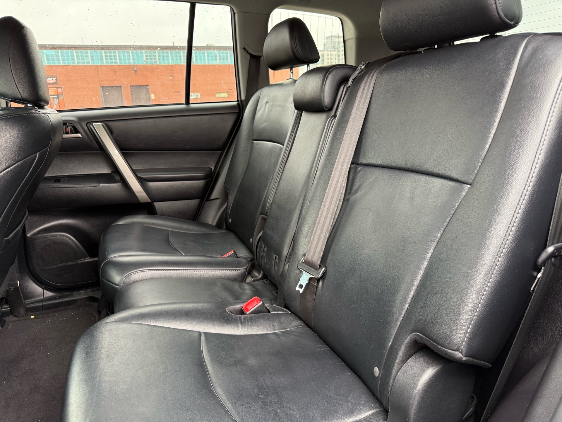 /elitenovaautoinc/2012-Toyota-Highlander-266310453674651.jpg