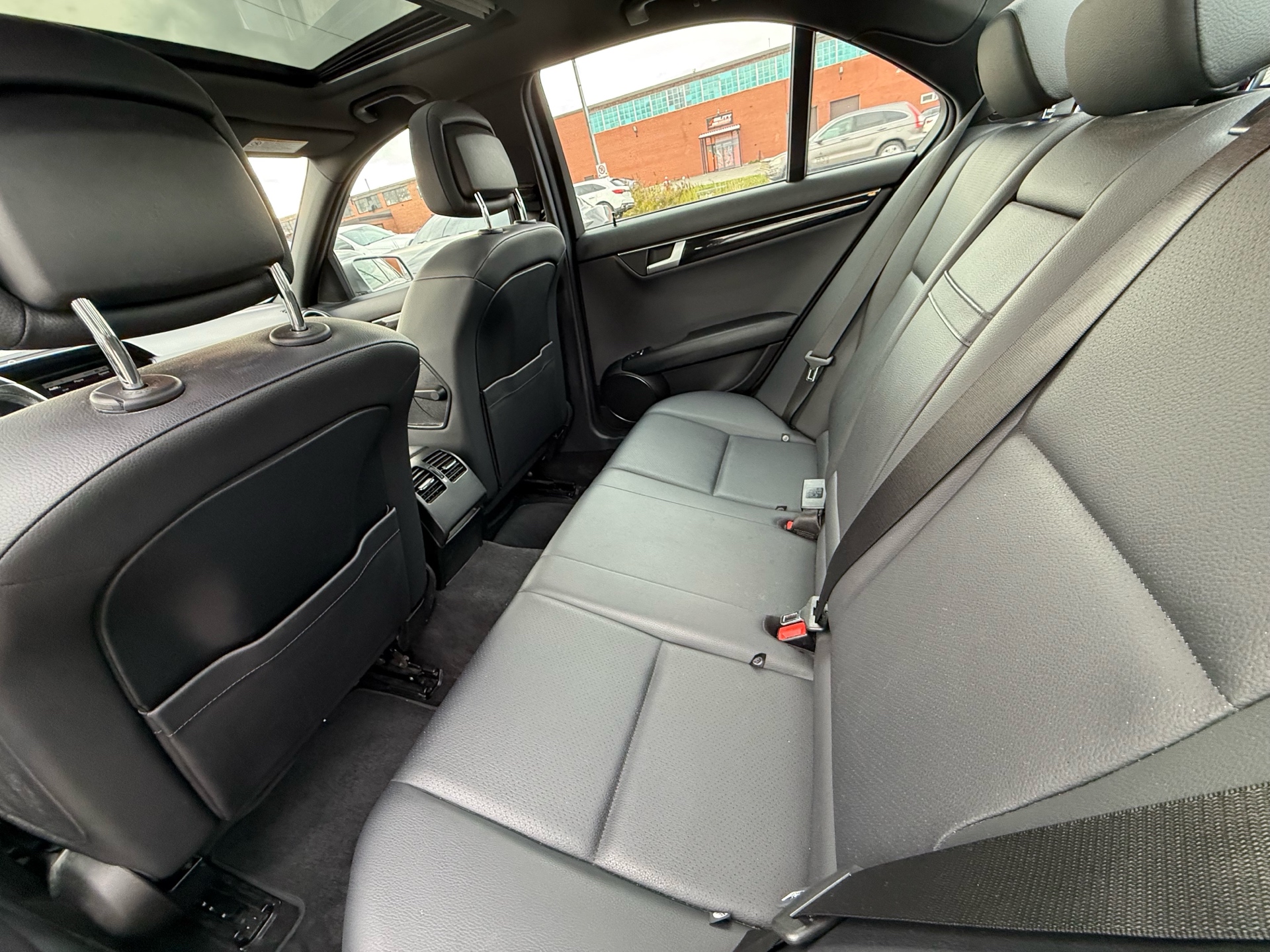 /elitenovaautoinc/2013-Mercedes-Benz-C-Class-6501389295178608.jpg