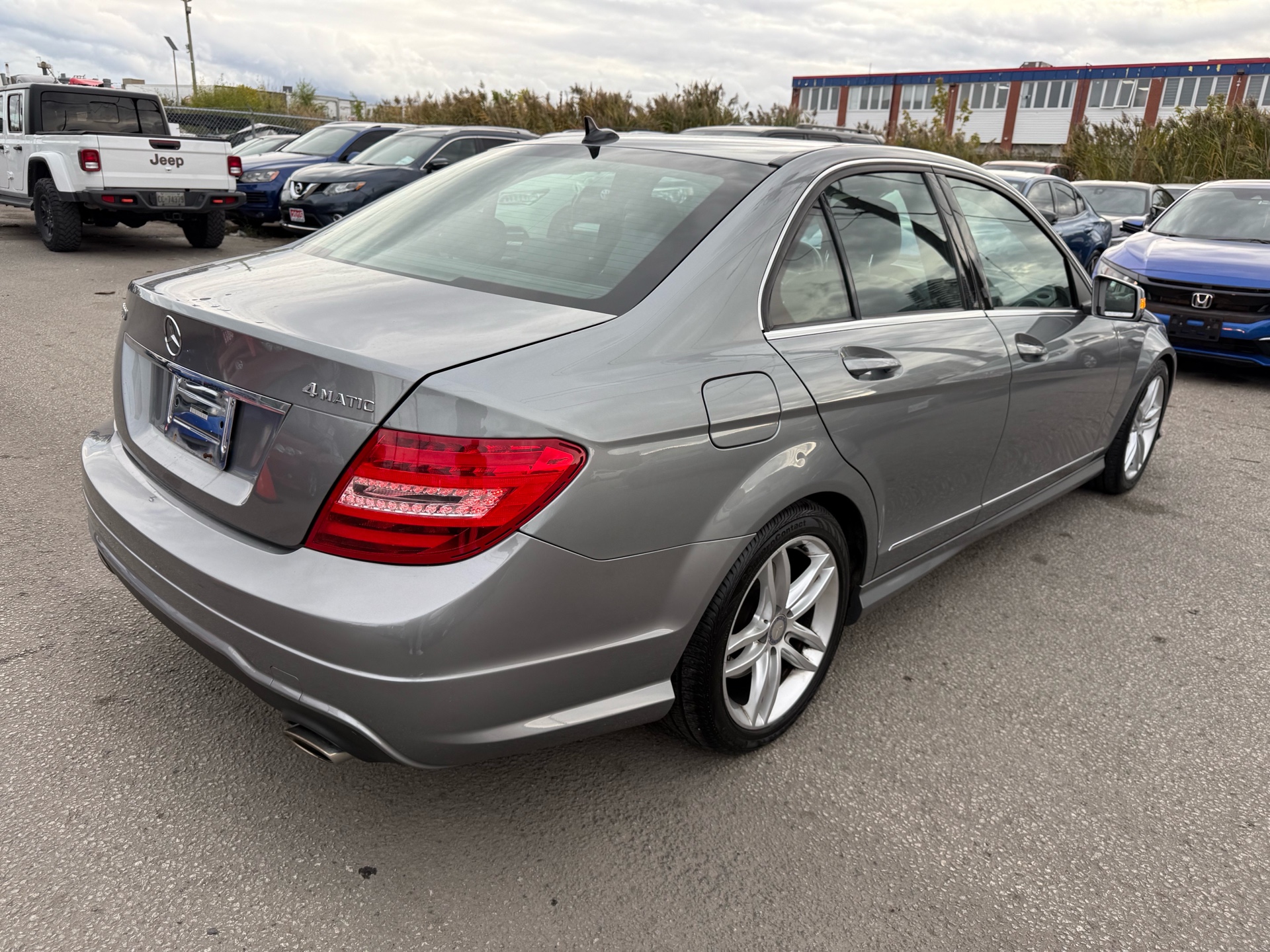 /elitenovaautoinc/2013-Mercedes-Benz-C-Class-8099916341348077.jpg