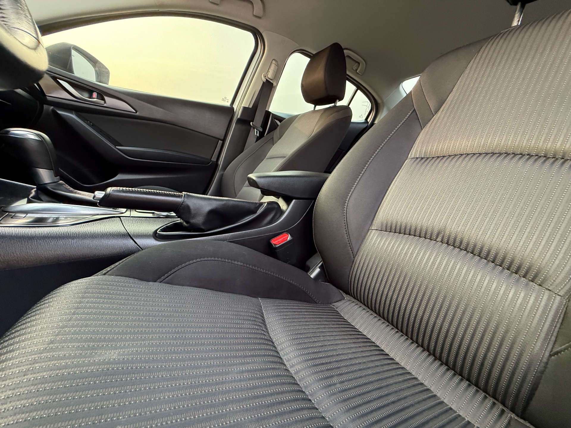 /elitenovaautoinc/2016-Mazda-Mazda3-5585942961148953.jpg