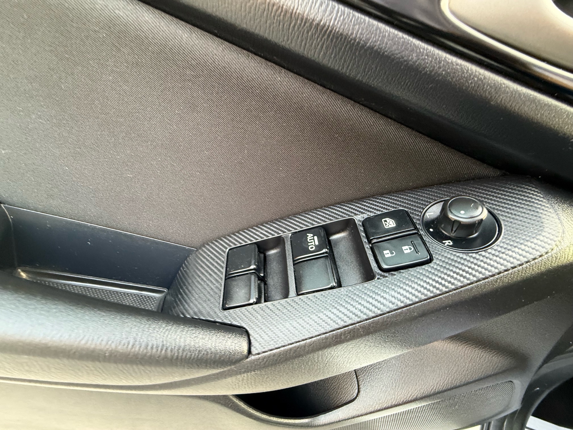 /elitenovaautoinc/2016-Mazda-Mazda3-5772299409645401.jpg