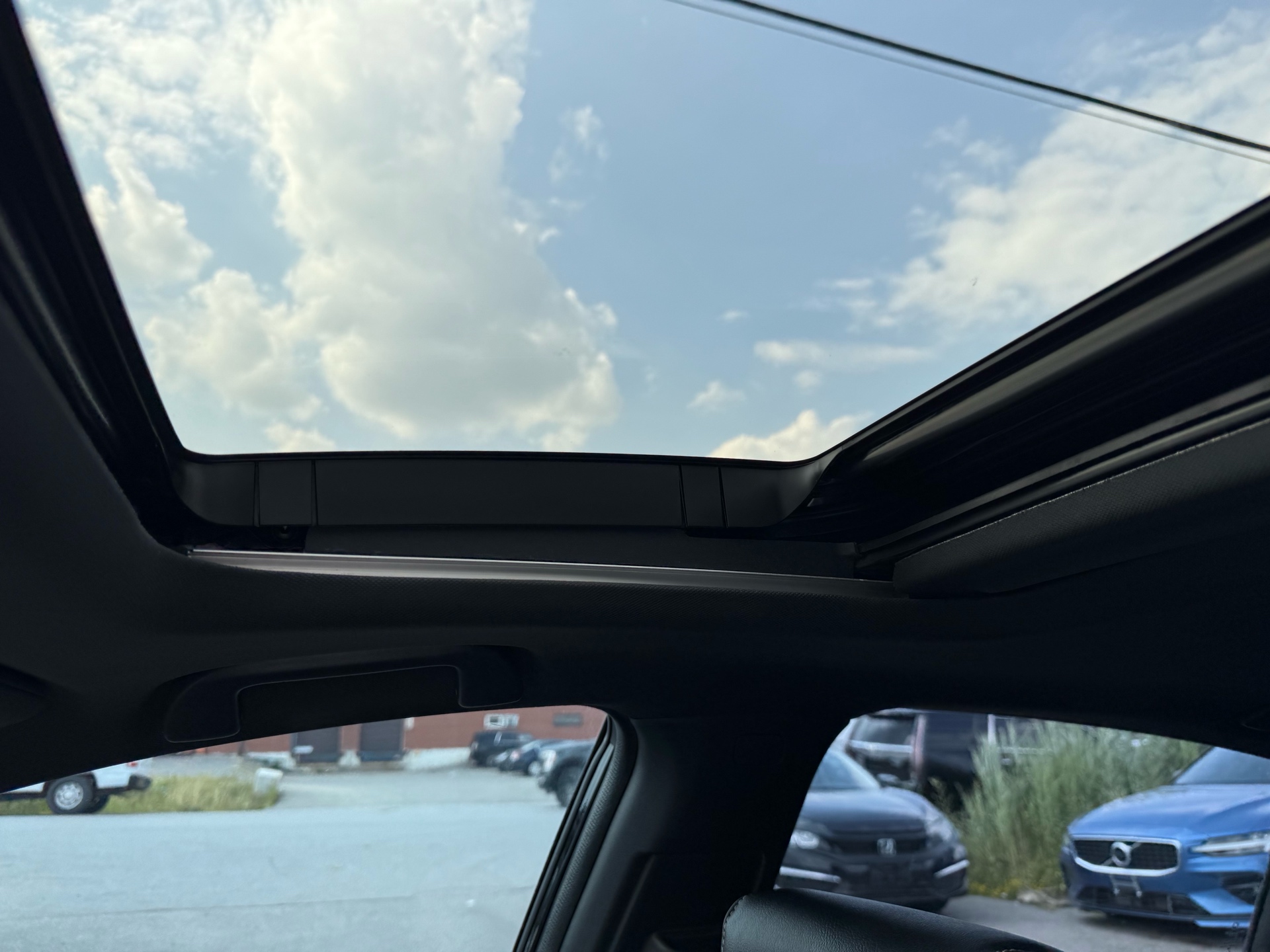 /elitenovaautoinc/2018-Honda-Accord-20981481727887363.jpg