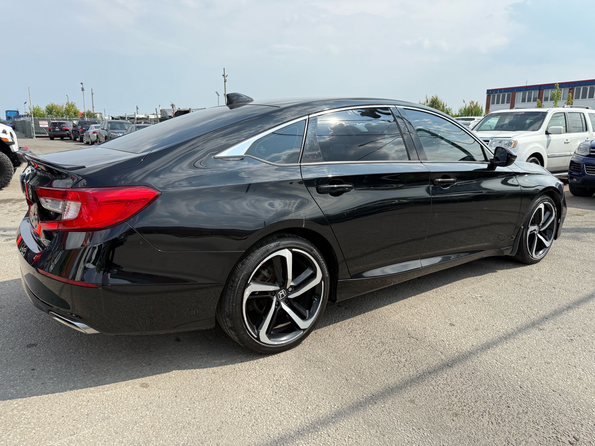 /elitenovaautoinc/2018-Honda-Accord-6936750545403476.jpg