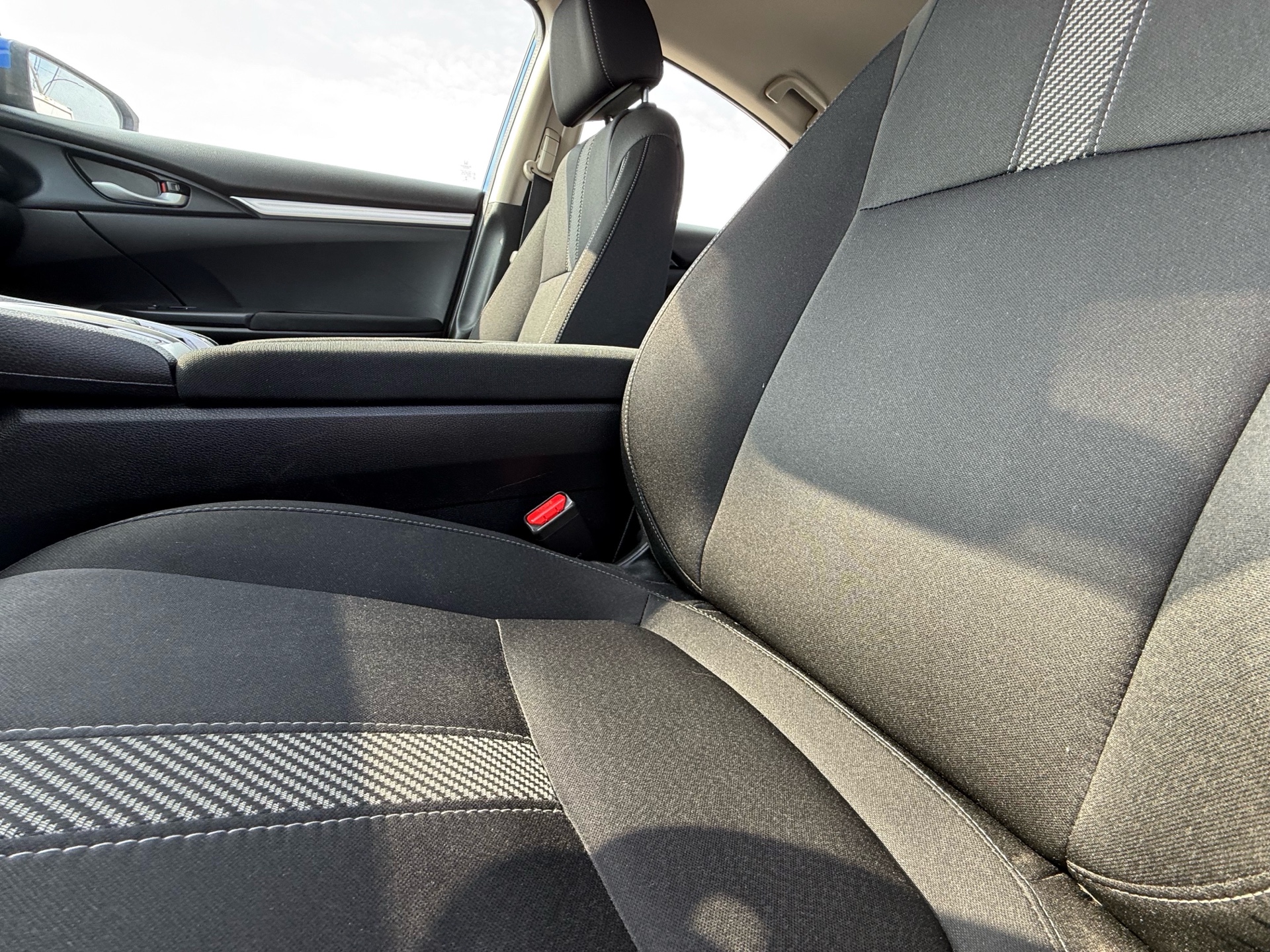/elitenovaautoinc/2018-Honda-Civic-30694789941110145.jpg