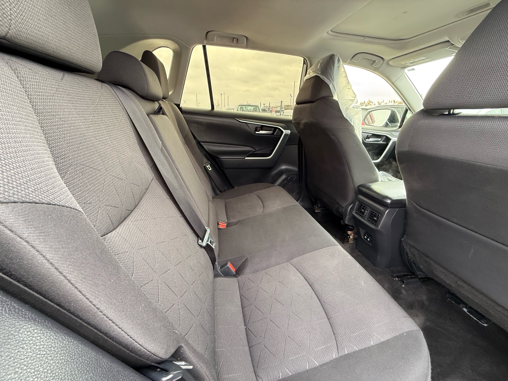 /elitenovaautoinc/2019-Toyota-RAV4-625435466708175.jpg