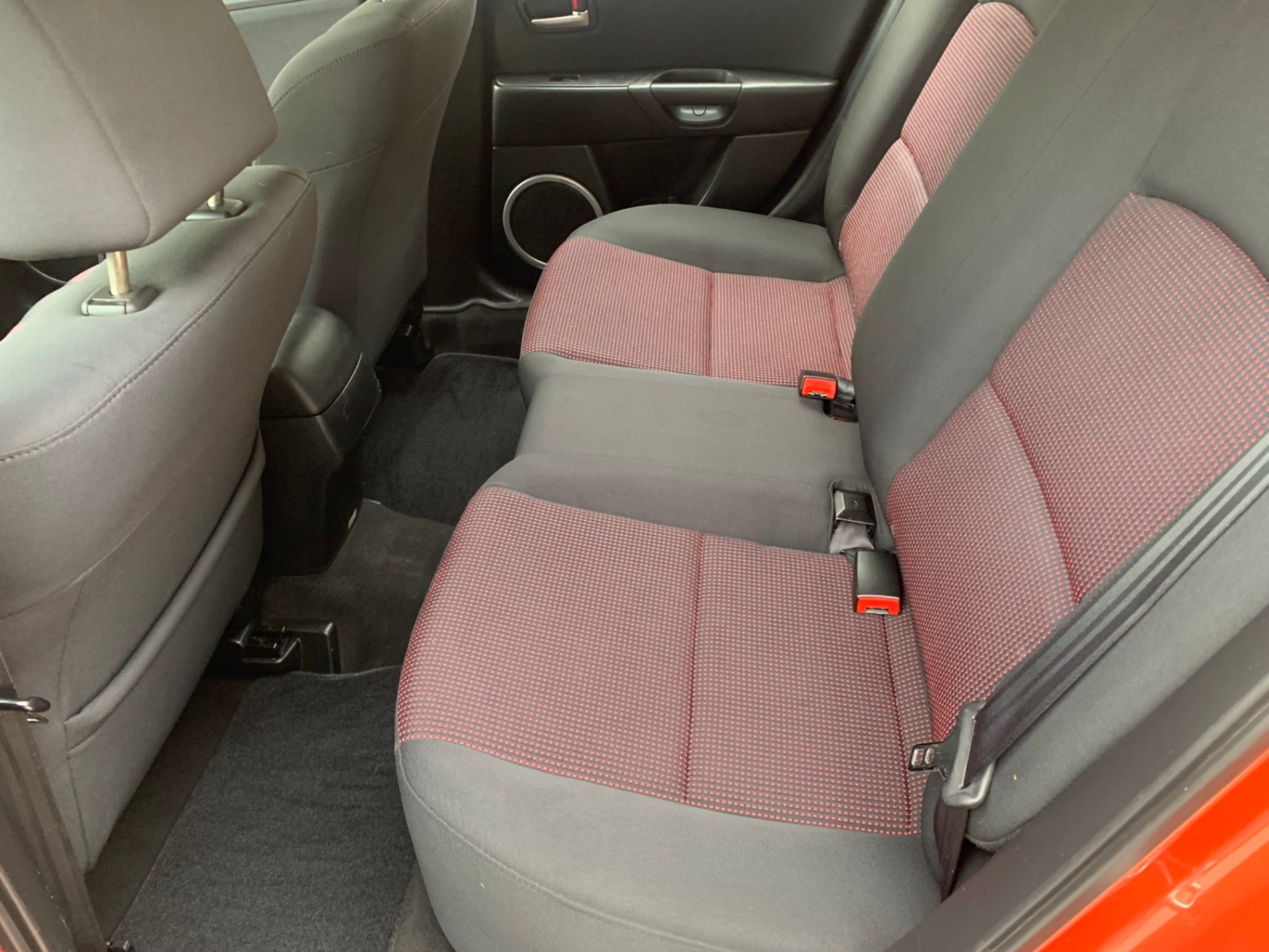 /enixmotorsportltd/2005-Mazda-Mazda3-2452482202132249.jpg