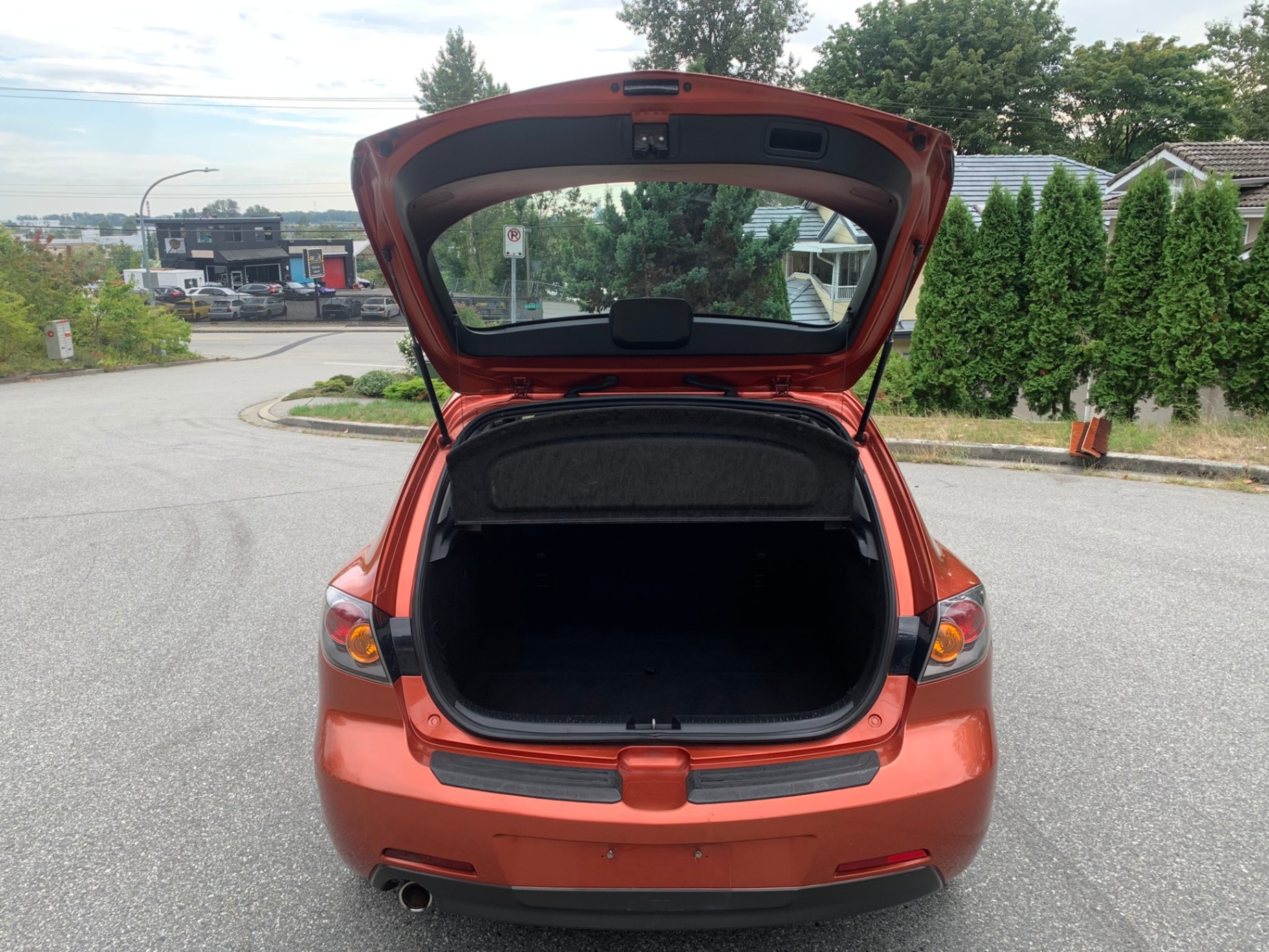 /enixmotorsportltd/2005-Mazda-Mazda3-9863264787416846.jpg