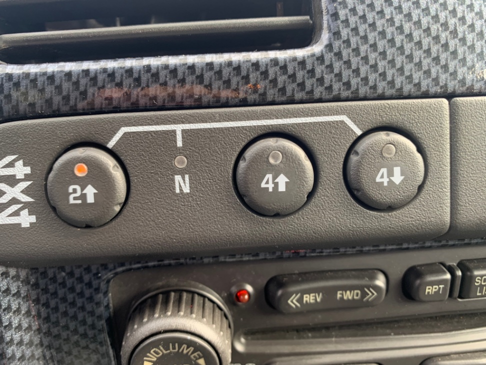 /enixmotorsportltd/2006-Chevrolet-Colorado-3158228483499026.jpg