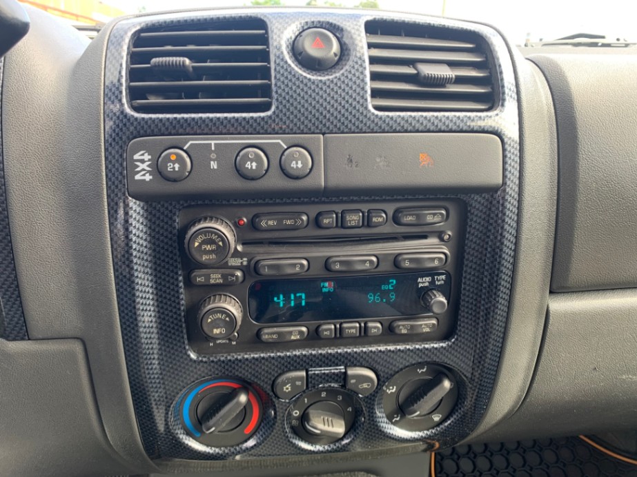 /enixmotorsportltd/2006-Chevrolet-Colorado-9939512132404866.jpg