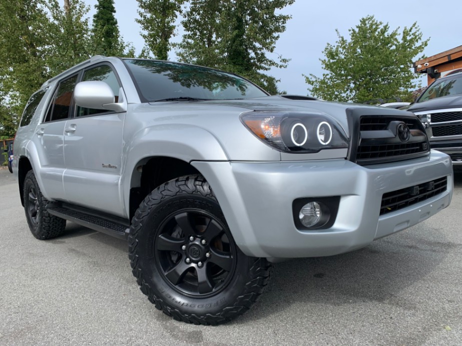 /enixmotorsportltd/2006-Toyota-4Runner-032905992156271324.jpg