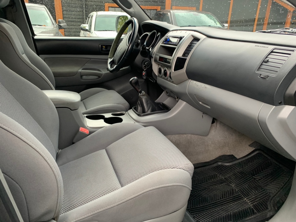/enixmotorsportltd/2006-Toyota-Tacoma-40109517439403386.jpg